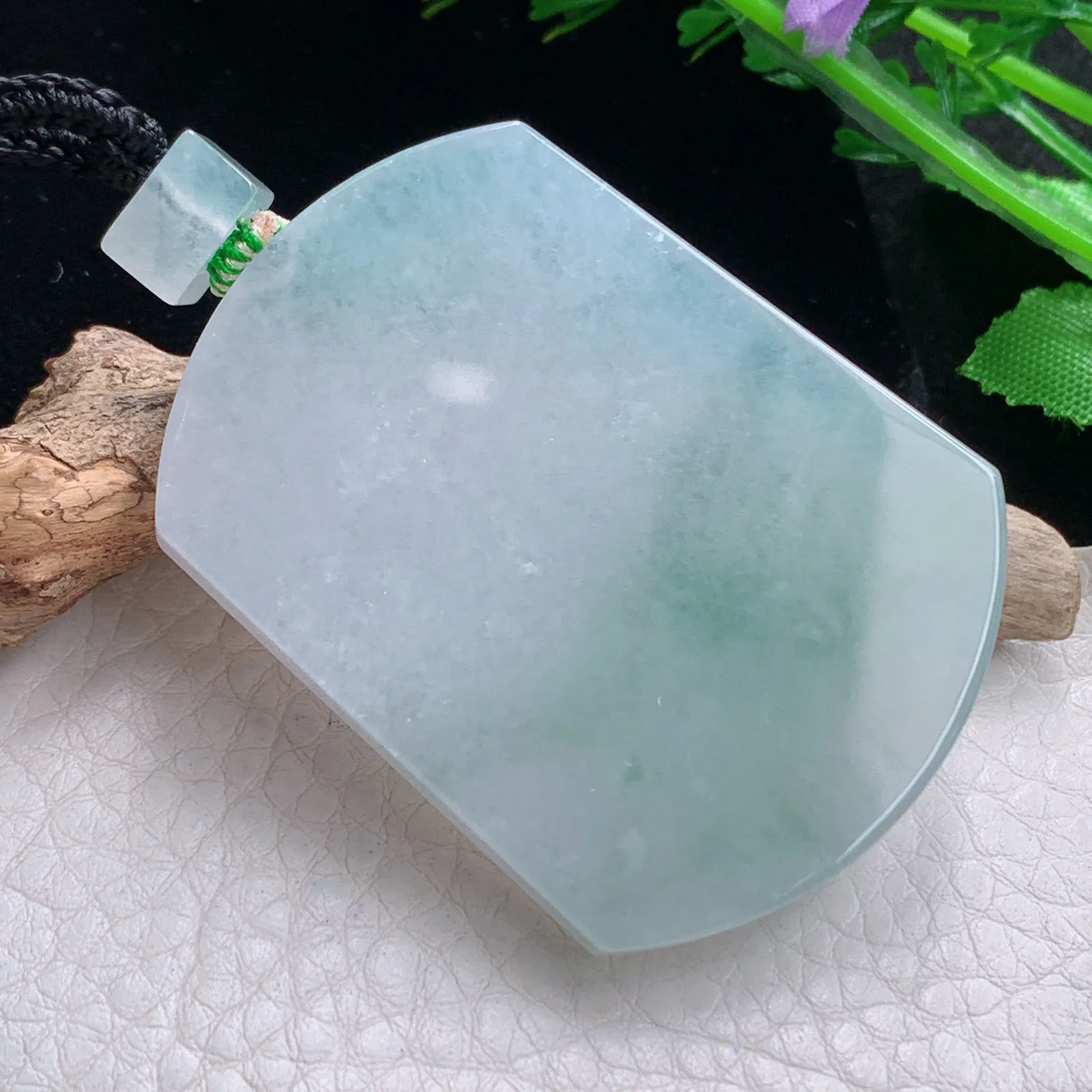 mut自然光52.8*39.5*6.5天然缅甸翡翠冰飘花平安无事牌玉吊坠 玉挂件