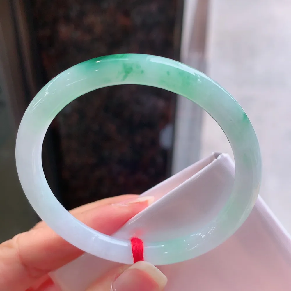 圆条冰春彩 无瑕 尺寸:53.7/7.1 超美