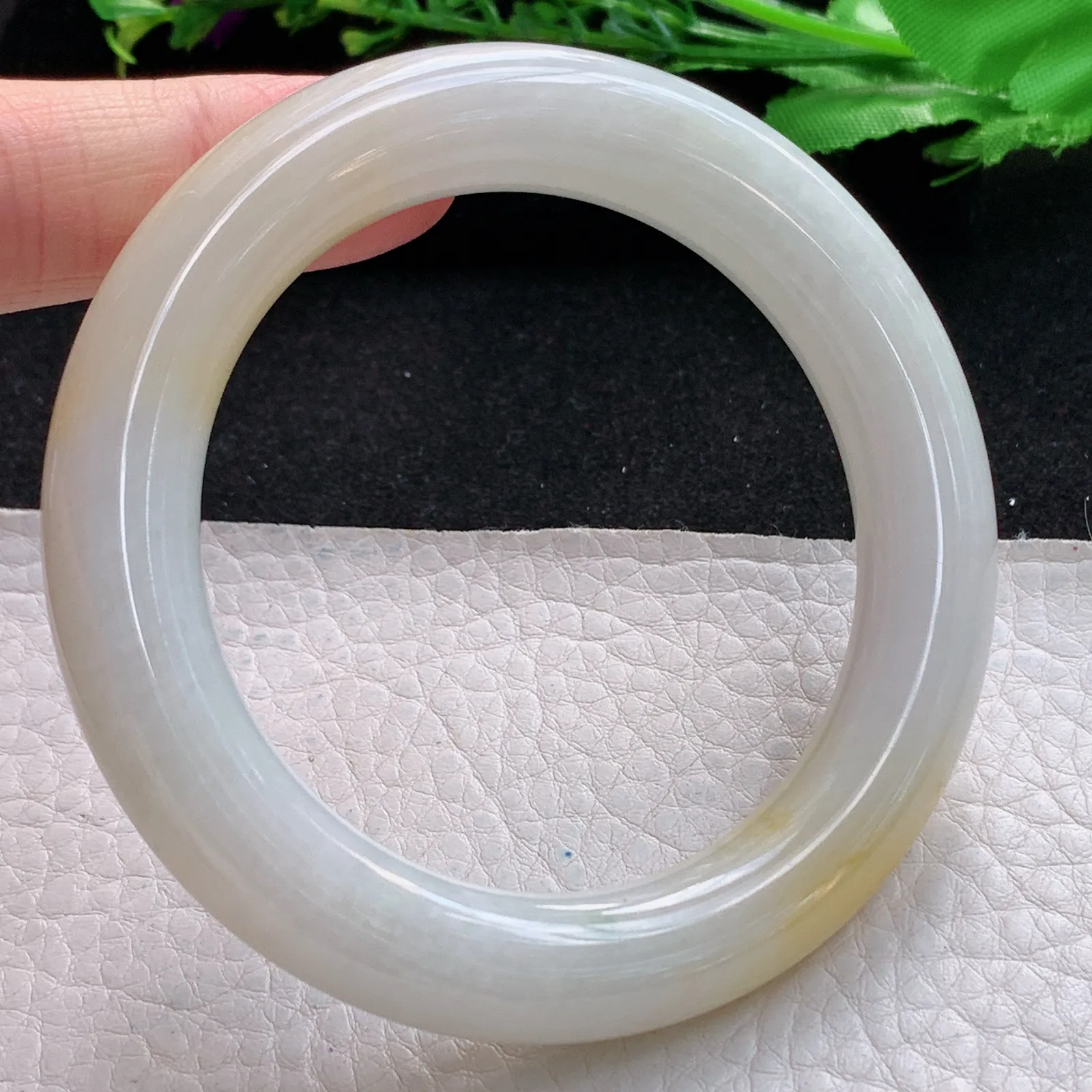 h自然光55*11.5*11.2胖圆镯 缅甸翡翠a货玉手镯双彩圆条珠宝玉手环