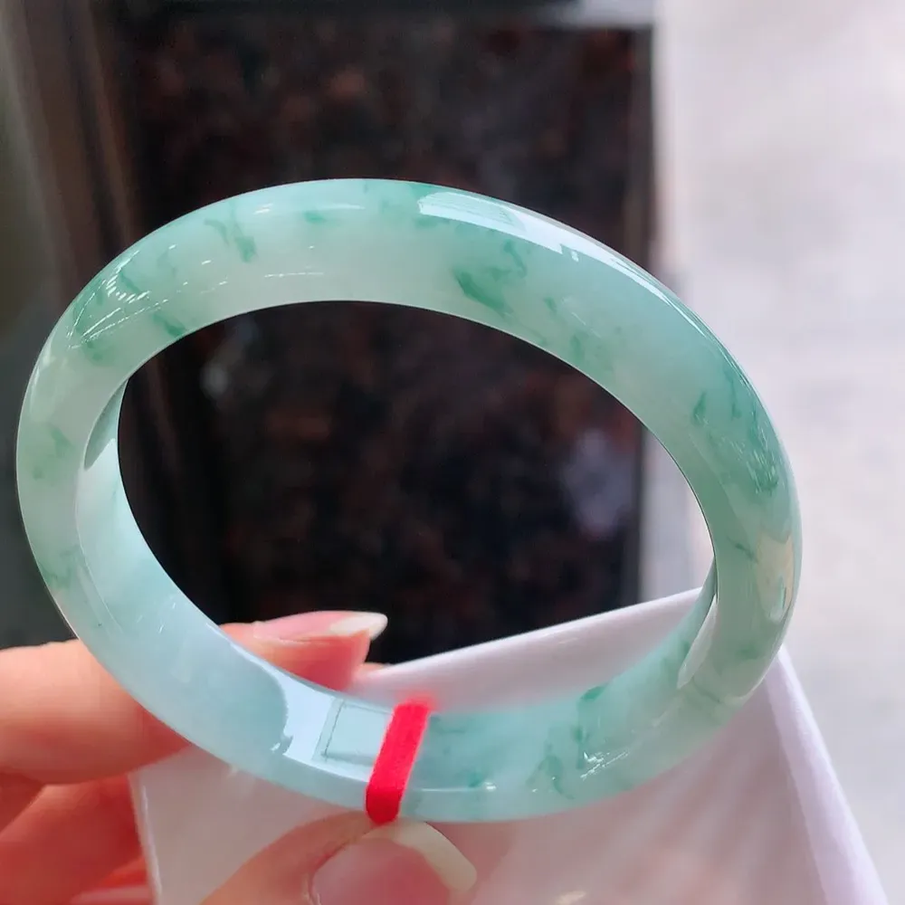 正圈冰蓝花 无瑕 尺寸:56.5/12.4/7.4 花美