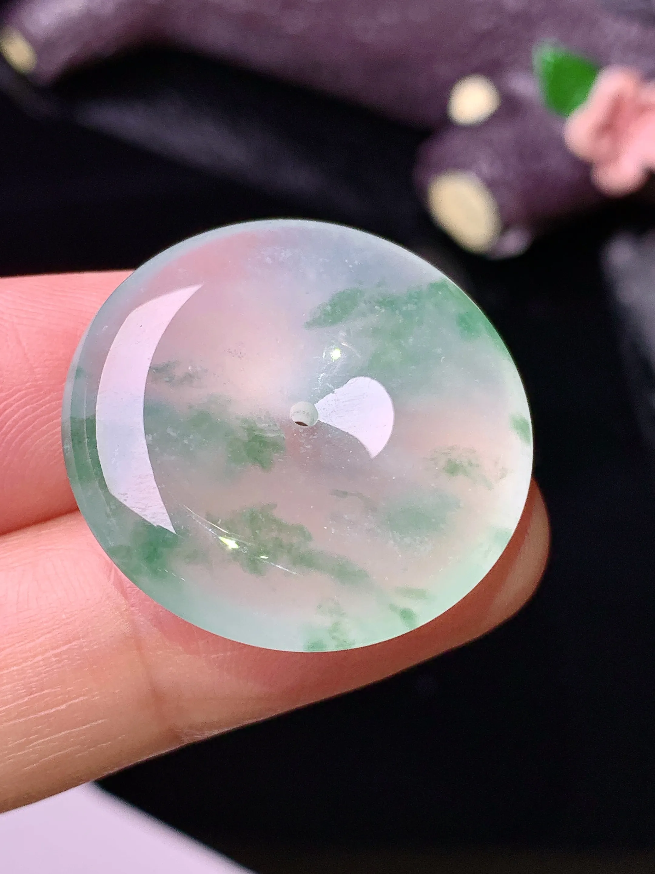 冰种平安扣吊坠 玉质细腻 色泽清新艳丽 整体尺寸25.5*6.2