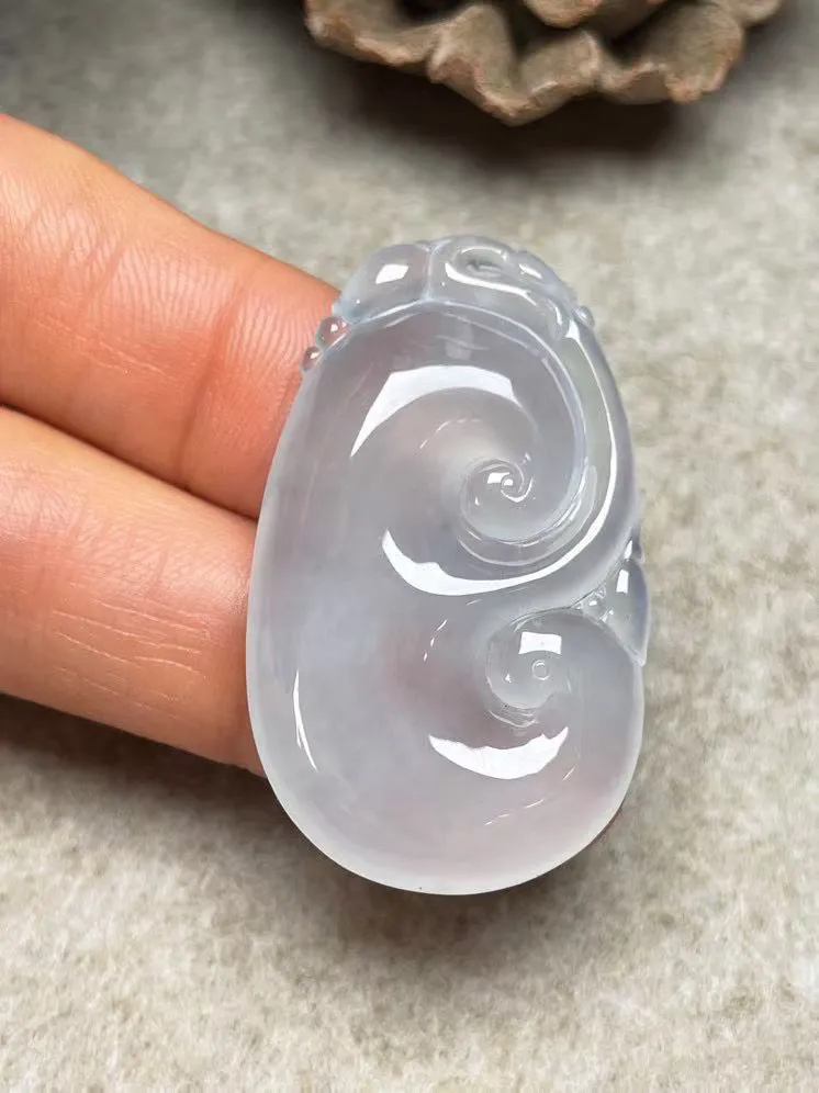 冰种【如意】吊坠，种水好，玉质细腻 ，卖相好‘