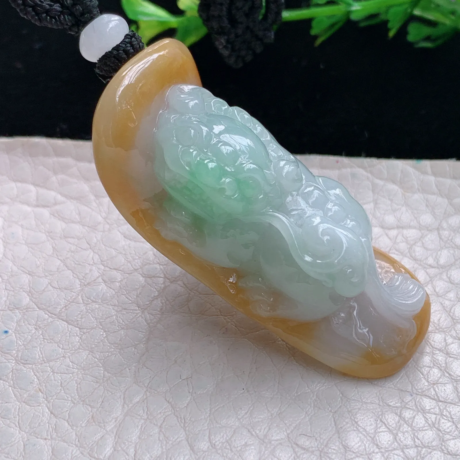 mut自然光49*19.8*17.8天然缅甸翡翠三彩貔貅玉吊坠 玉挂件