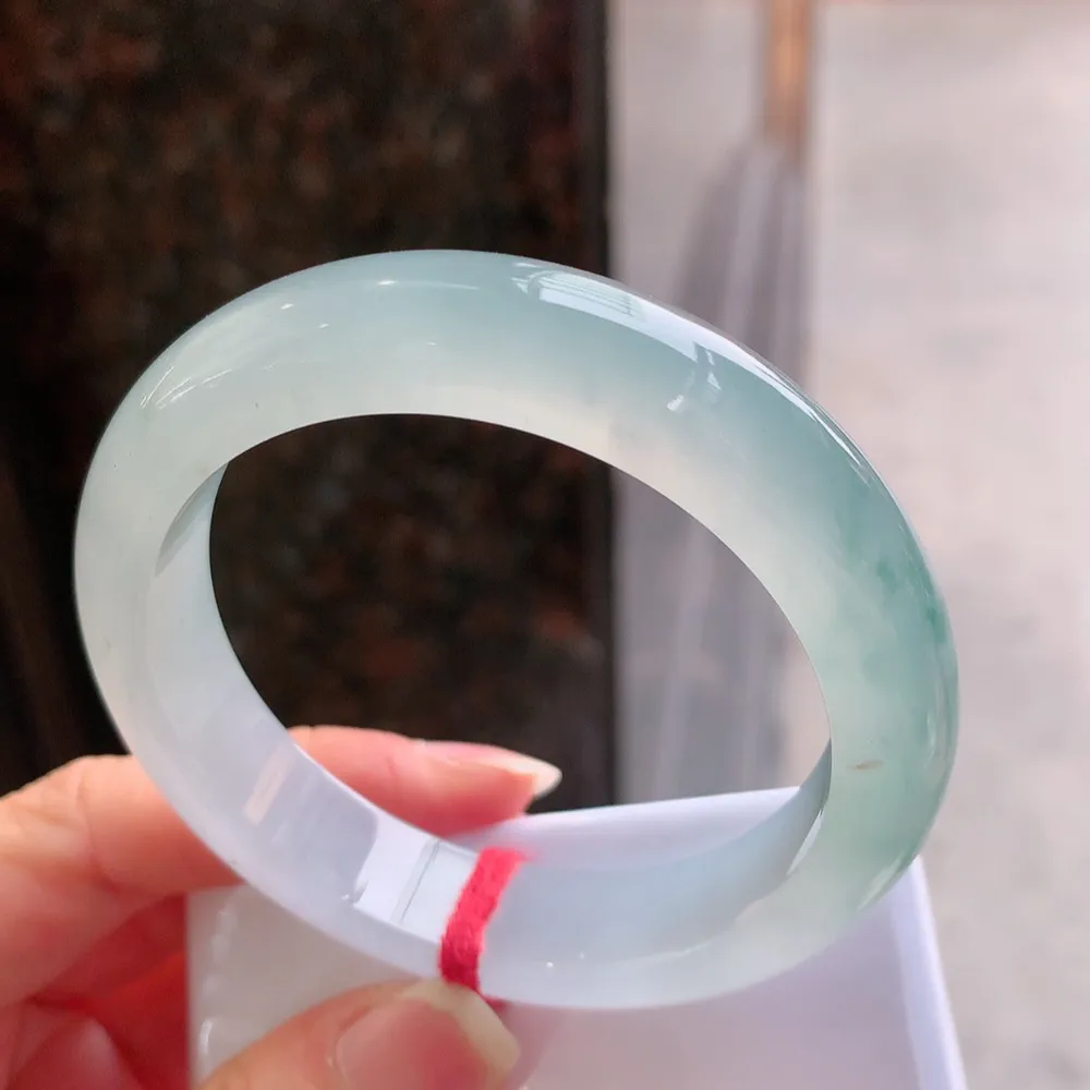 正圈冰玻飘花 无瑕 尺寸:54.1/12.7/8.7 花美 种水好🥰🥰