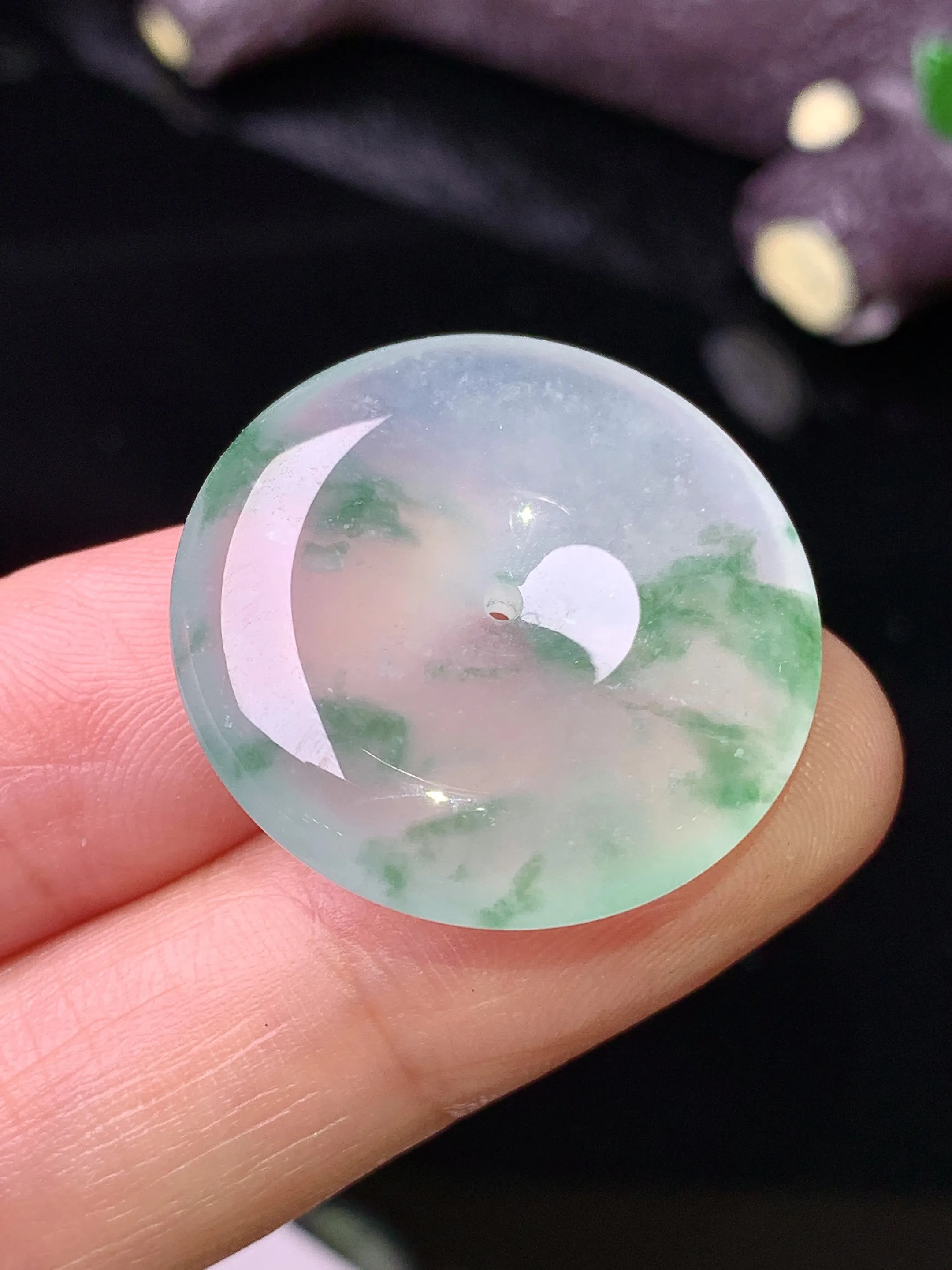 冰种平安扣吊坠 玉质细腻 色泽清新艳丽 整体尺寸25.5*6.2