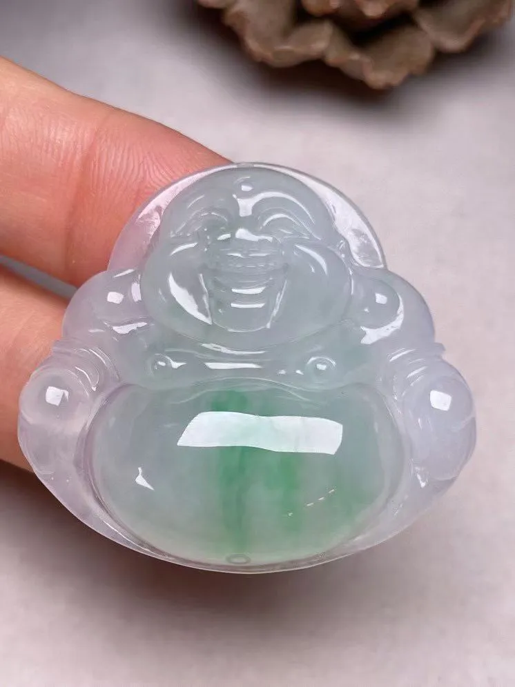 冰糯种飘绿【佛公】吊坠，种水好，玉质细腻 ，卖相好.