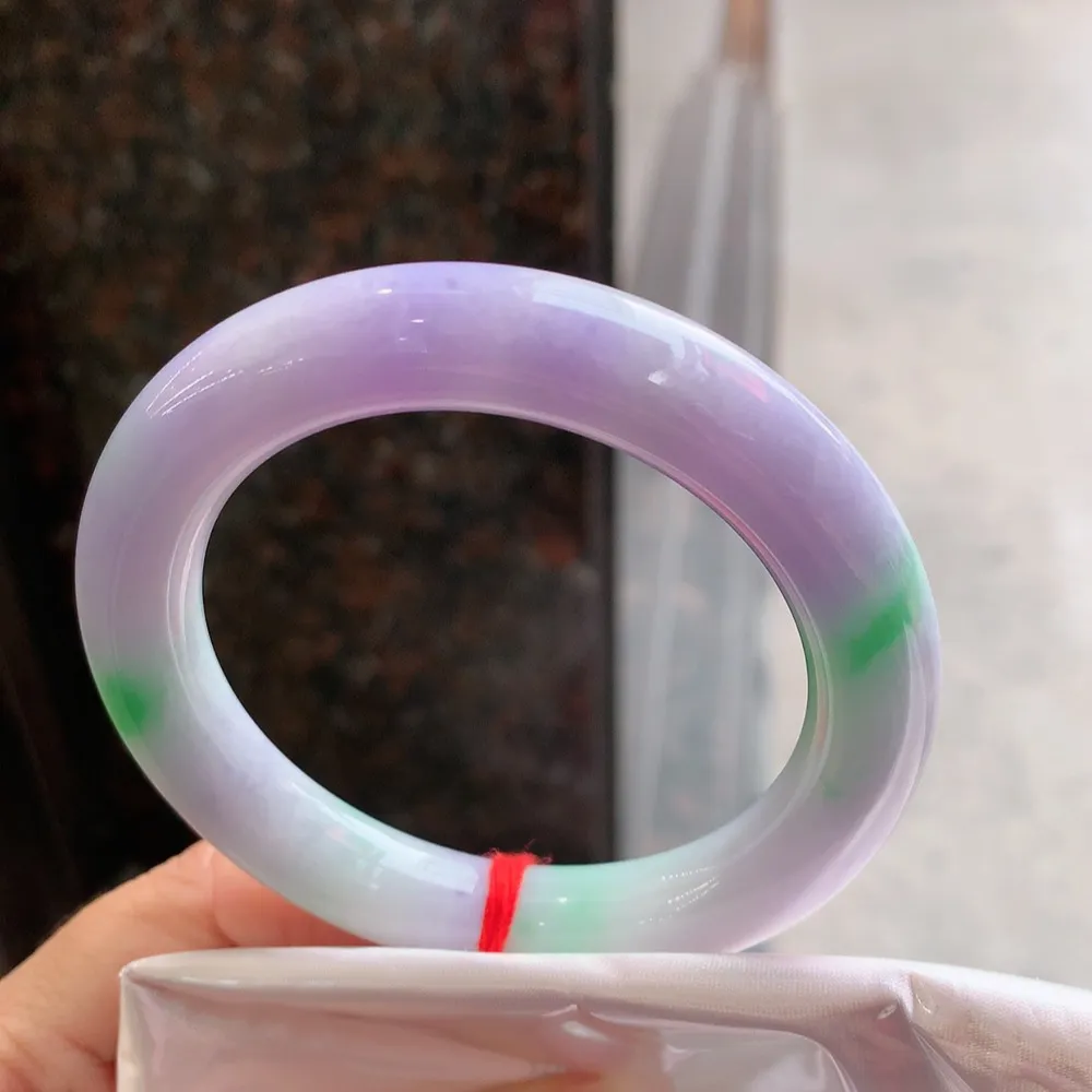 圆条冰糯春彩 无瑕 尺寸:56.1/11.1 超美