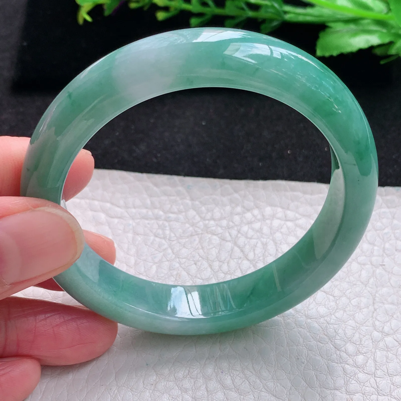 yh自然光55*12*8平安镯 缅甸翡翠a货玉手镯韵味宽边珠宝玉手环