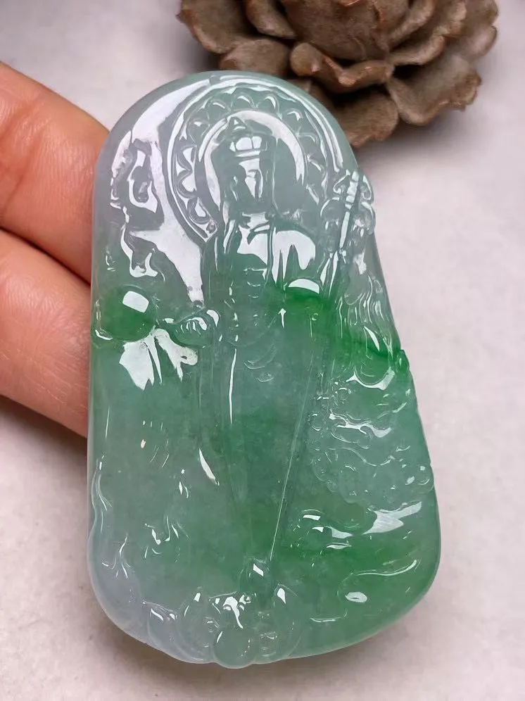 冰种飘绿【地藏王菩萨】吊坠，种水好，玉质细腻 ，卖相好‘.