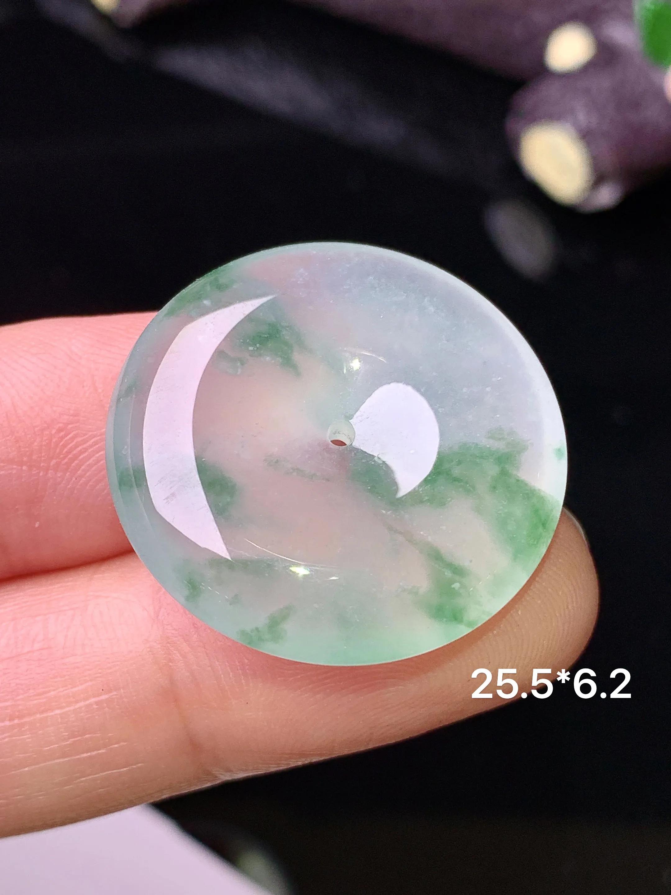 冰种平安扣吊坠 玉质细腻 色泽清新艳丽 整体尺寸25.5*6.2