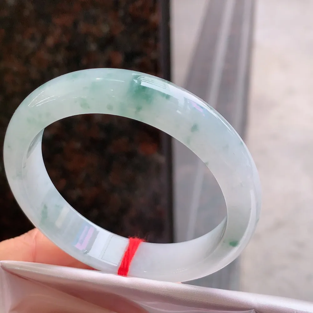 正圈冰飘花 无瑕 尺寸:56.1/12.6/8 花美