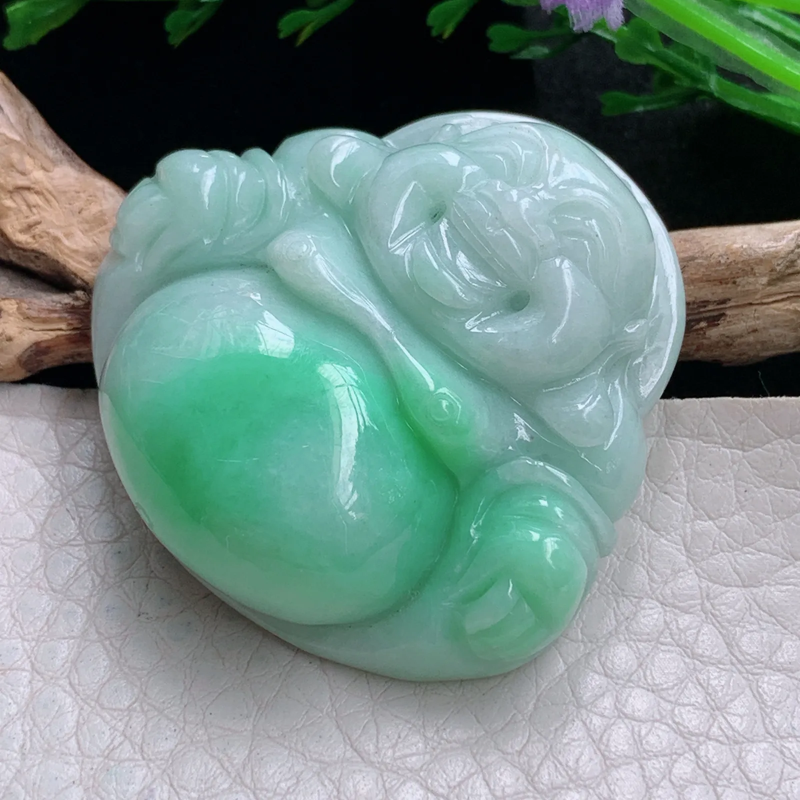 zen自然光42*43.3*12.8天然缅甸翡翠飘绿佛公 弥勒佛玉吊坠 玉挂件