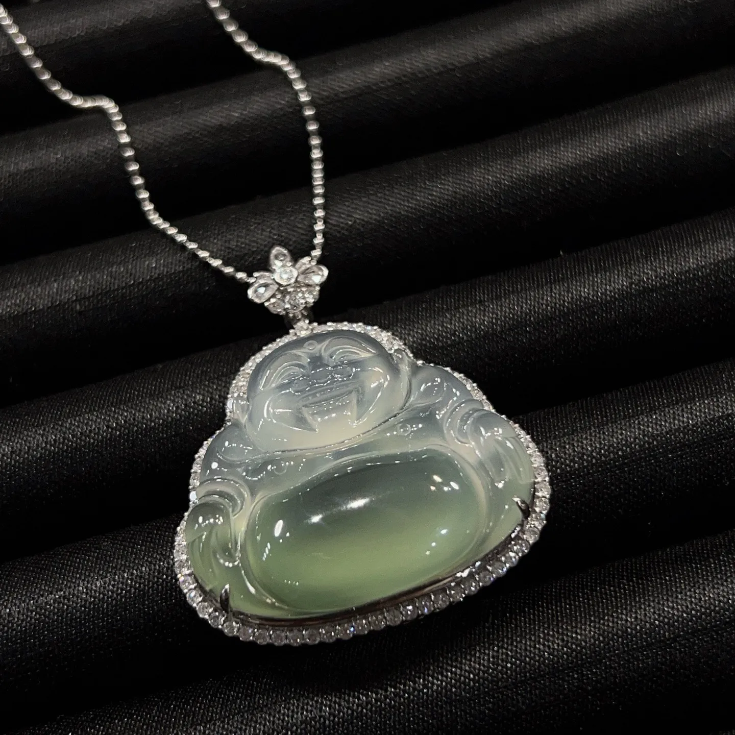 冰种晴绿佛公吊坠 尺寸37.5-32.5-11.2毫米