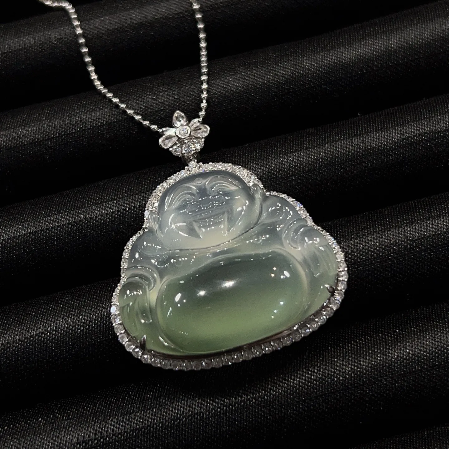 冰种晴绿佛公吊坠 尺寸37.5-32.5-11.2毫米