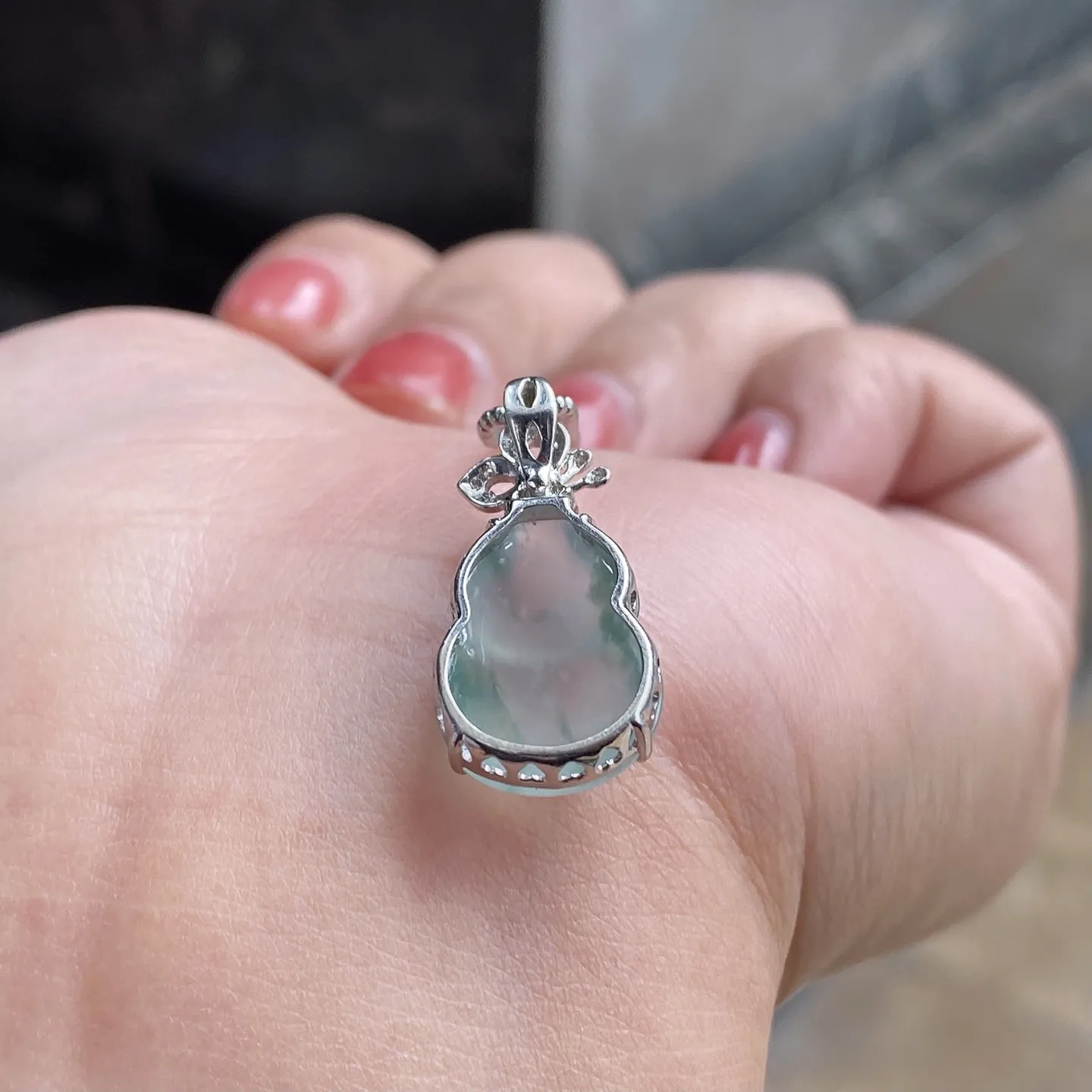 冰种飘花葫芦吊坠 尺寸23.5-11.6-6.4毫米