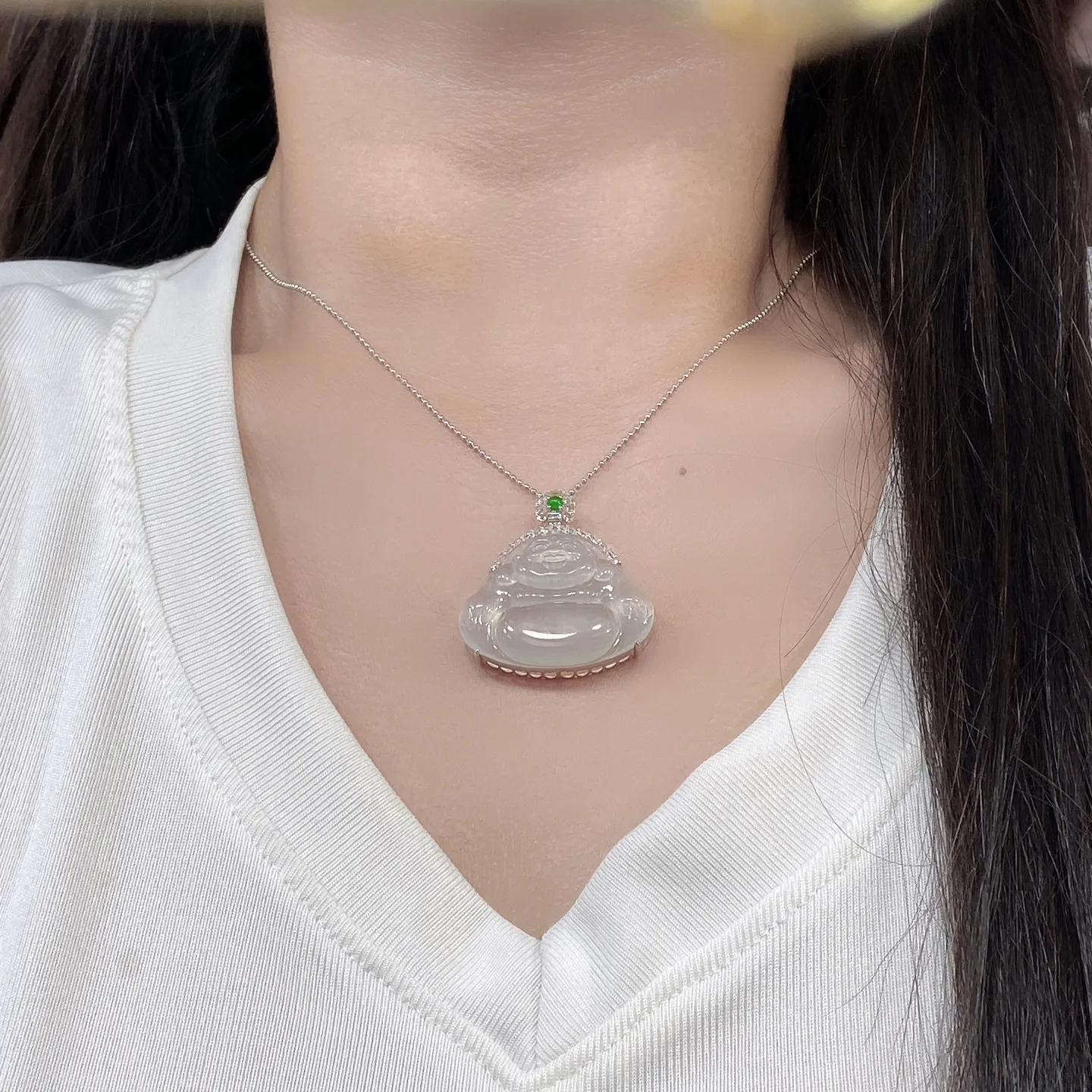 冰润佛公吊坠 尺寸36.8-33.6-8.8毫米