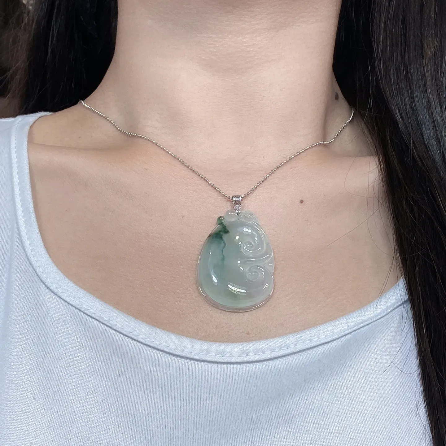 冰种飘花如意吊坠 尺寸55-30.7-6毫米