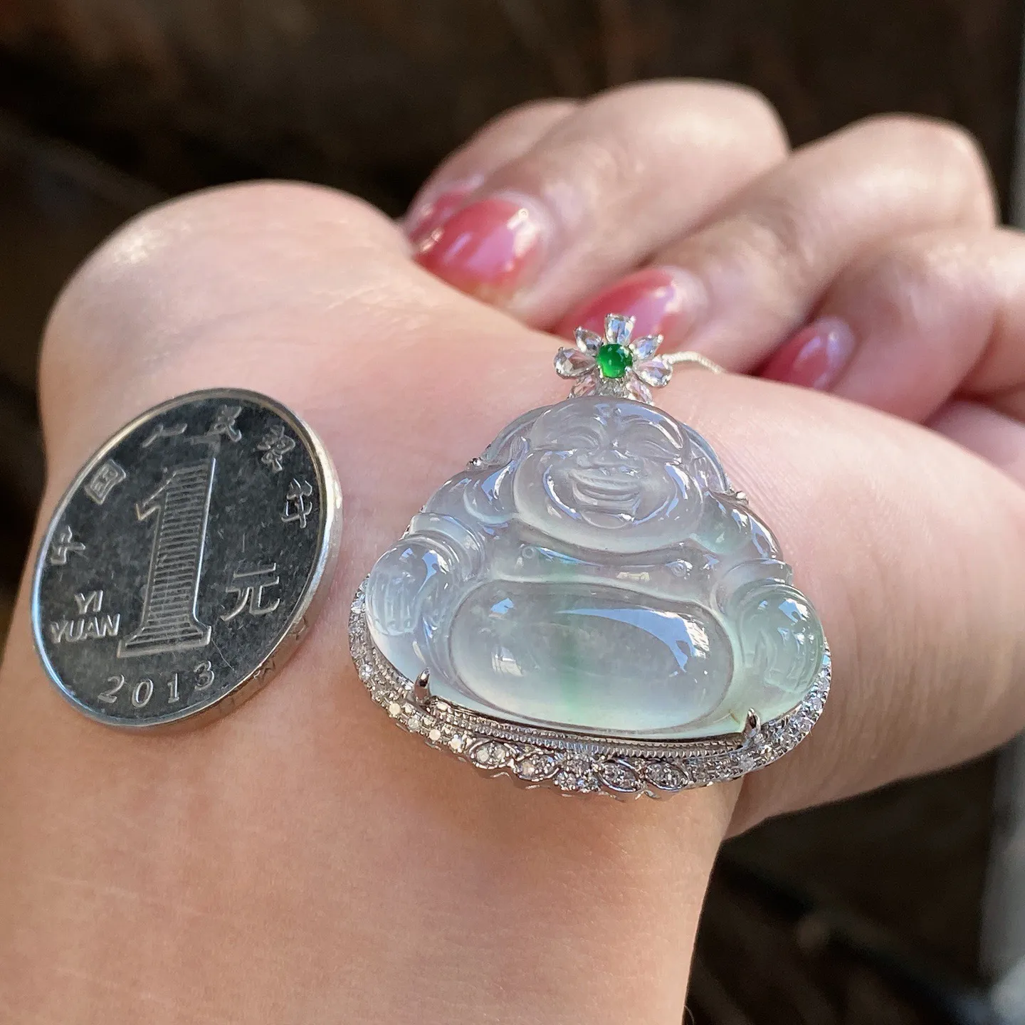 冰种飘花佛公吊坠 尺寸32.5-30-10.1毫米