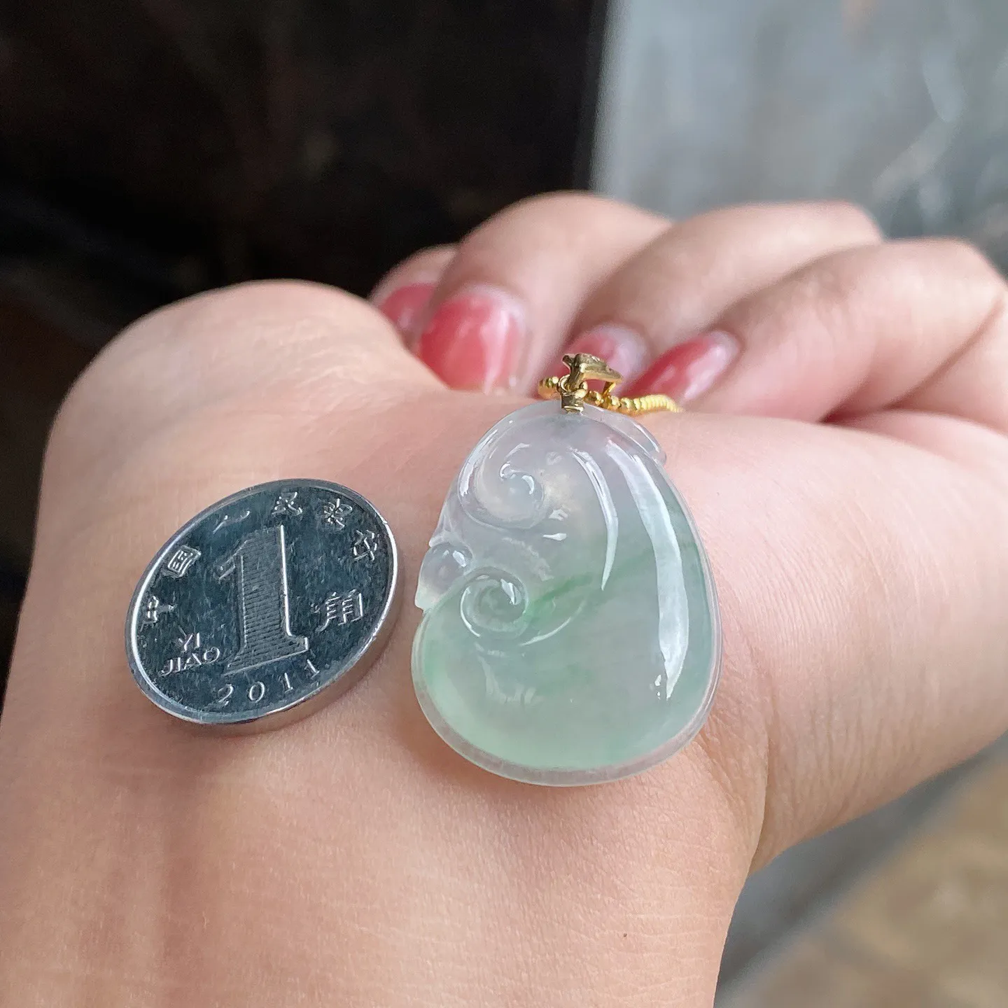 冰种飘花如意吊坠 尺寸33.5-18.3-5.7毫米