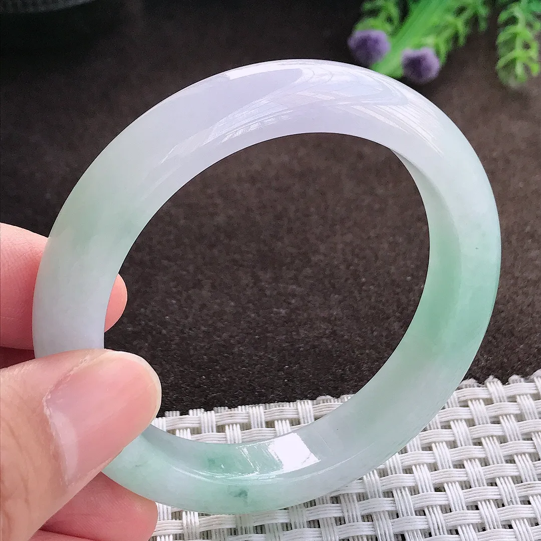 天然a货翡翠53.5/11.4/8.4老坑冰胶水灵飘花手镯宽边玉手镯