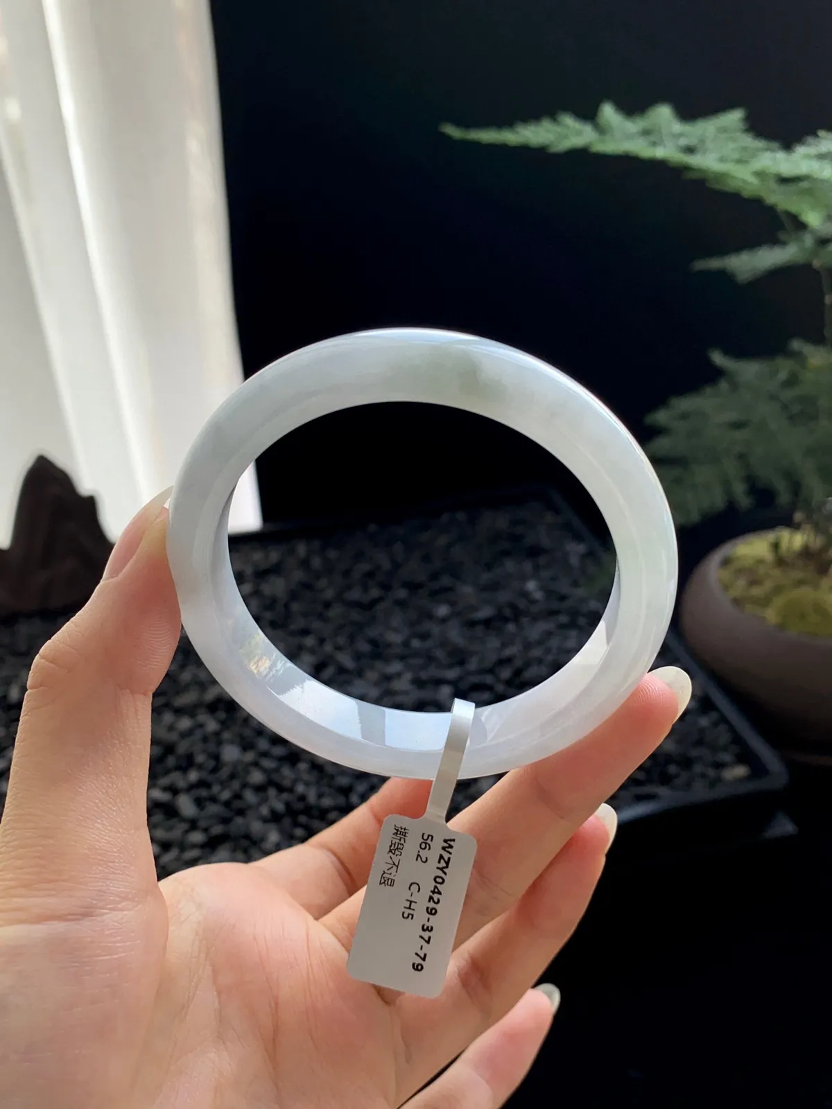 【淡底色】
尺寸：56.2*11*7.6