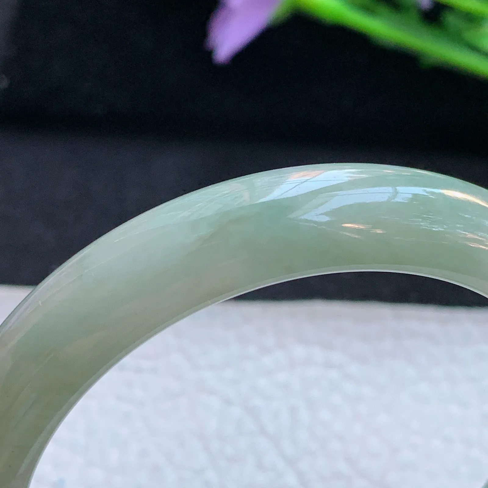 n自然光56.5*11*8平安镯 缅甸翡翠a货玉手镯蓝韵宽边珠宝玉手环