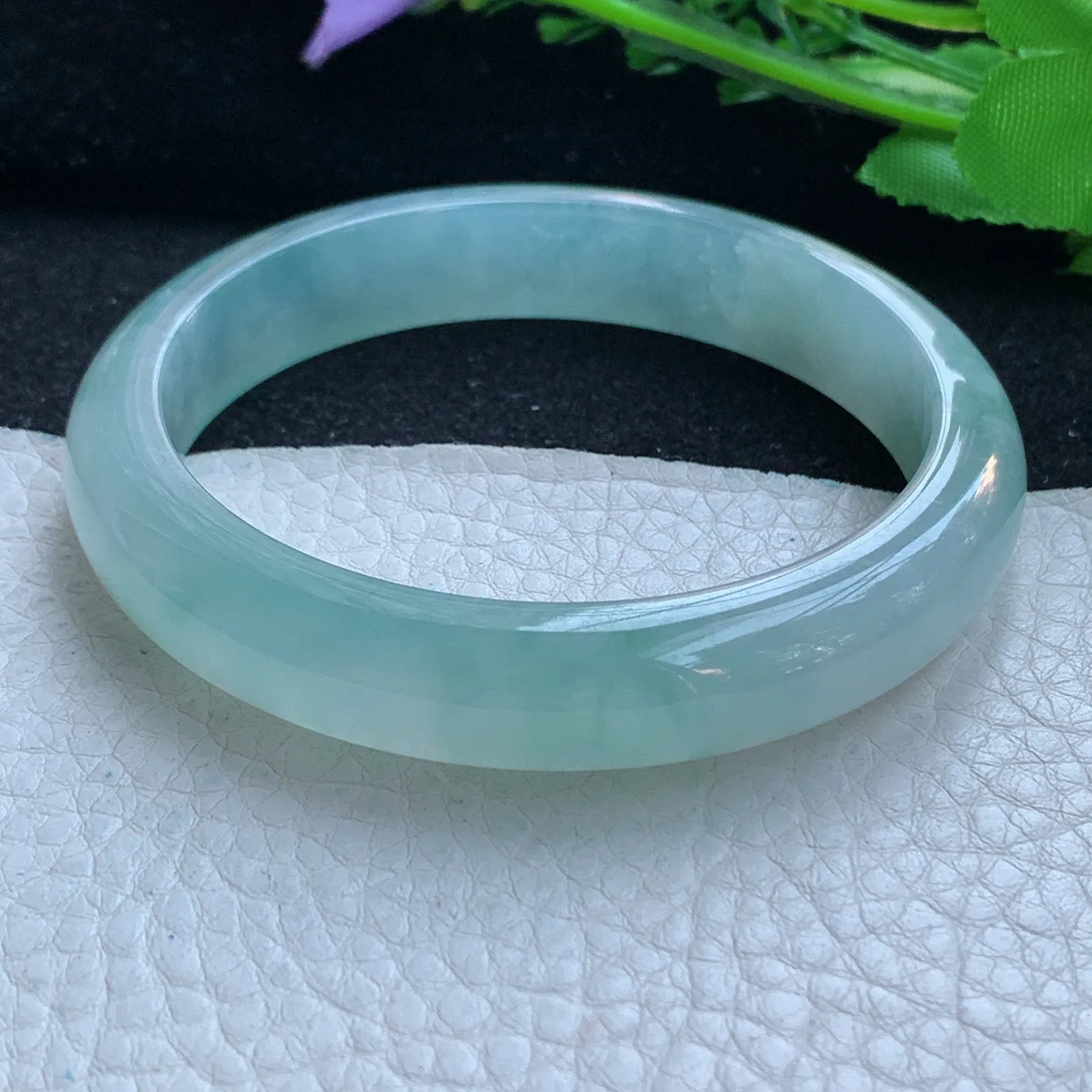 js自然光58*11.8*7.6平安镯 缅甸翡翠a货玉手镯冰起光宽边珠宝玉手环