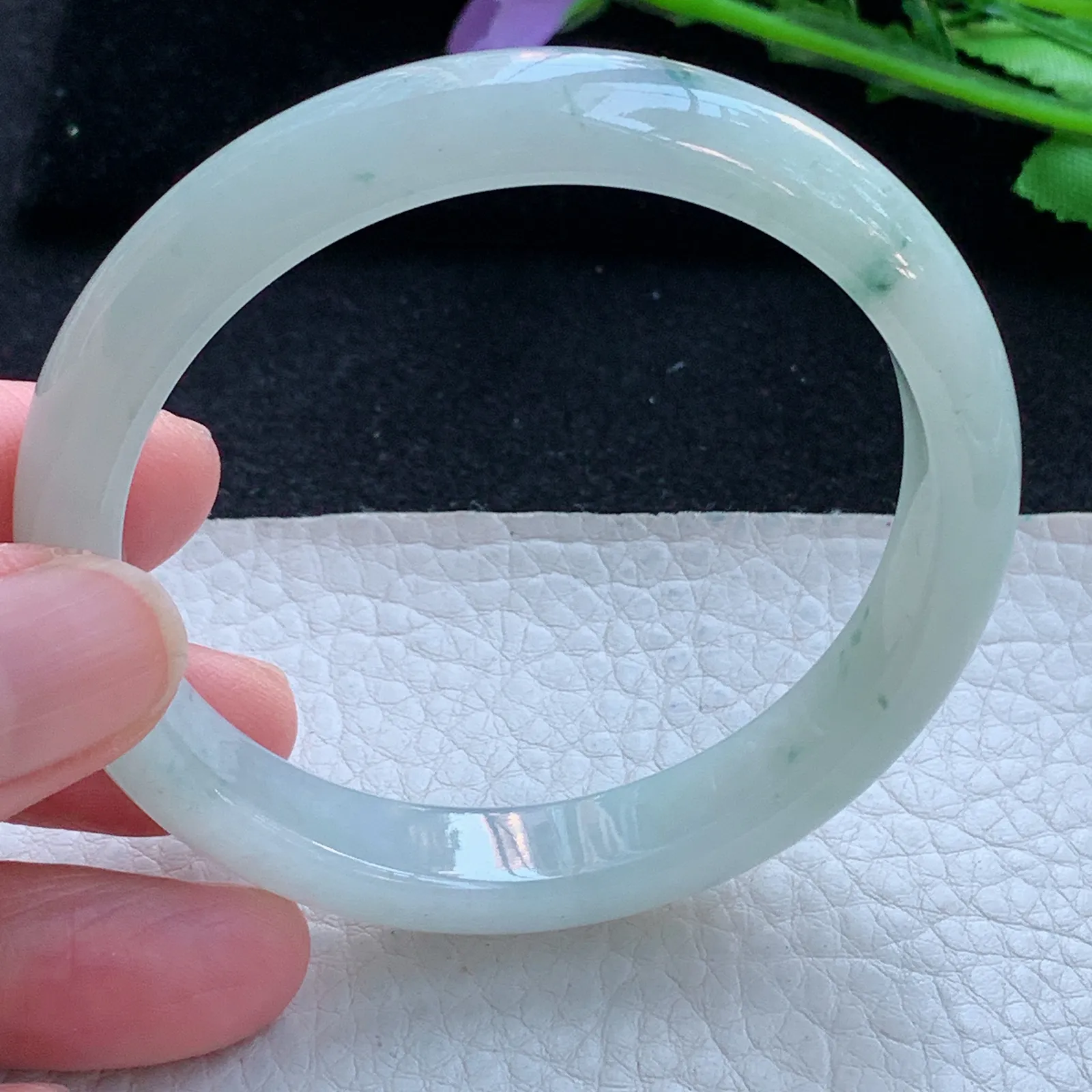 xx自然光56*10.6*7.3平安镯 缅甸翡翠a货玉手镯冰飘花宽边玉手环