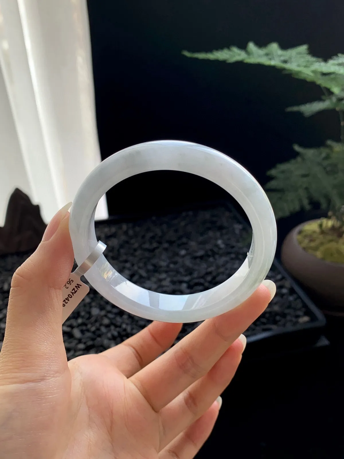 【淡底色】
尺寸：56.2*11*7.6