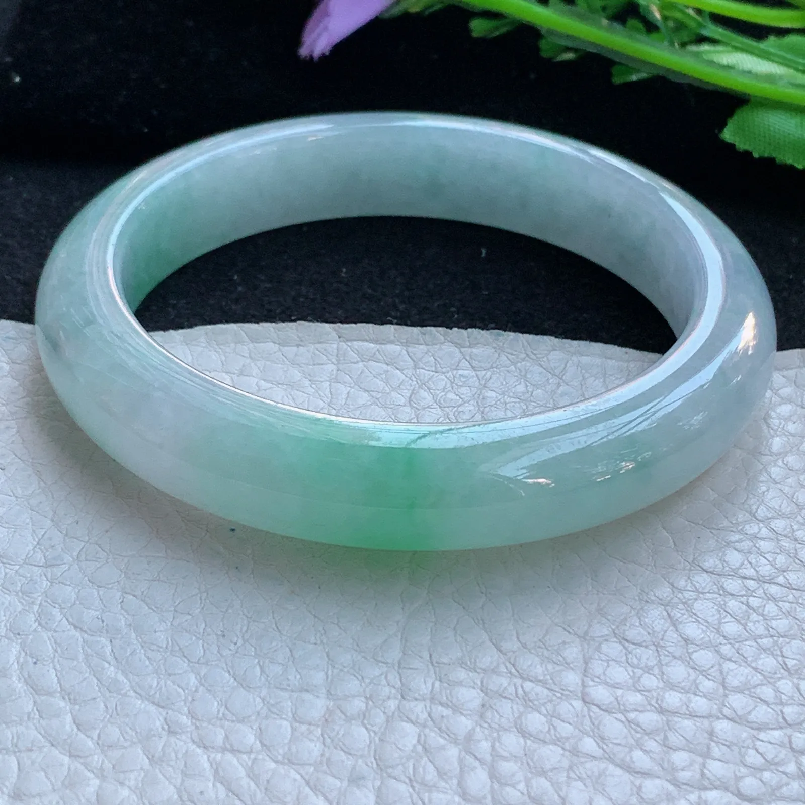 yh大圈口61.5*12.5*9.5平安镯 缅甸翡翠a货玉手镯冰润飘绿宽边玉手环