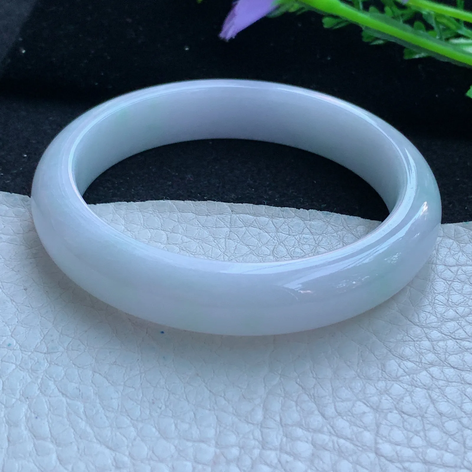 jx自然光57*12.2*8平安镯 缅甸翡翠a货玉手镯纯美宽边玉手环