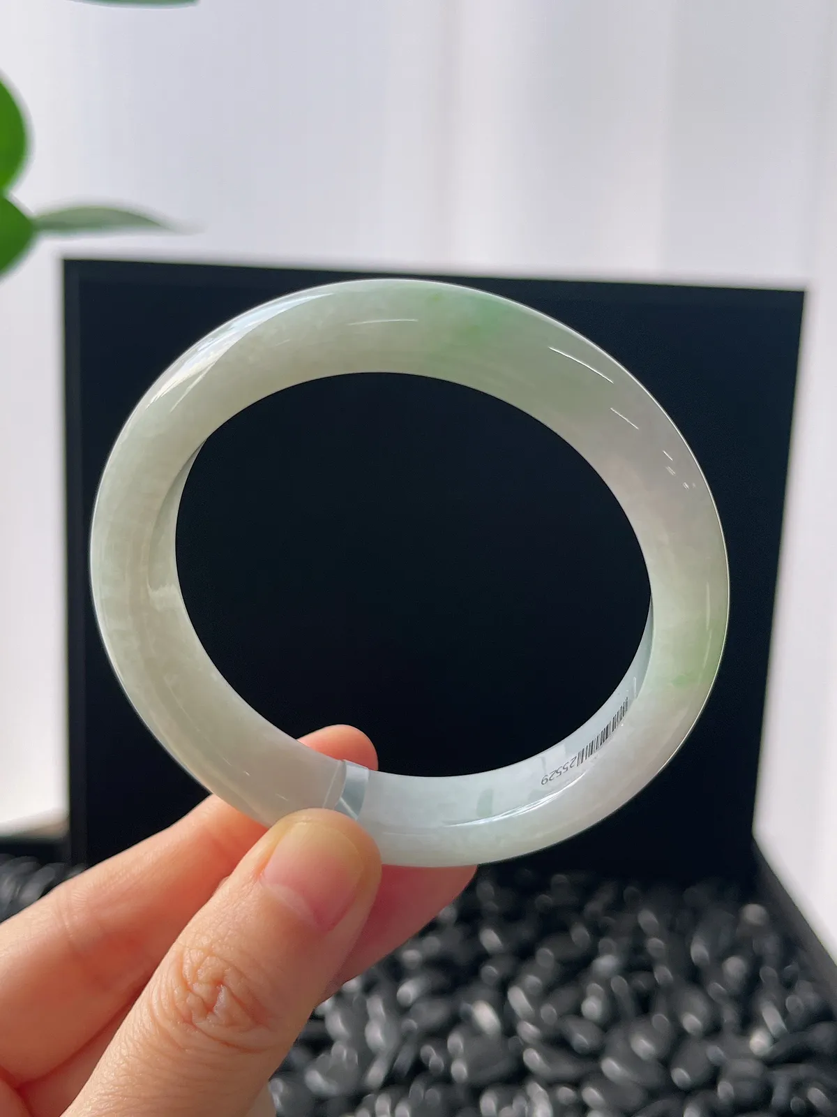 正圈55.4圈口，翡翠冰糯种飘花手镯