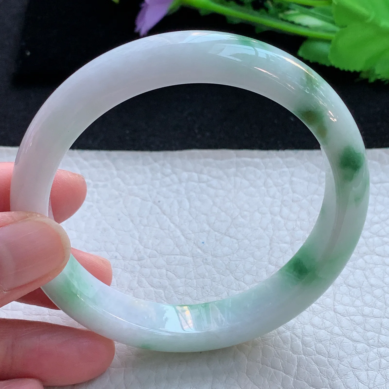 yh大圈口61*12.8*8.5平安镯 缅甸翡翠a货玉手镯飘花宽边玉手环