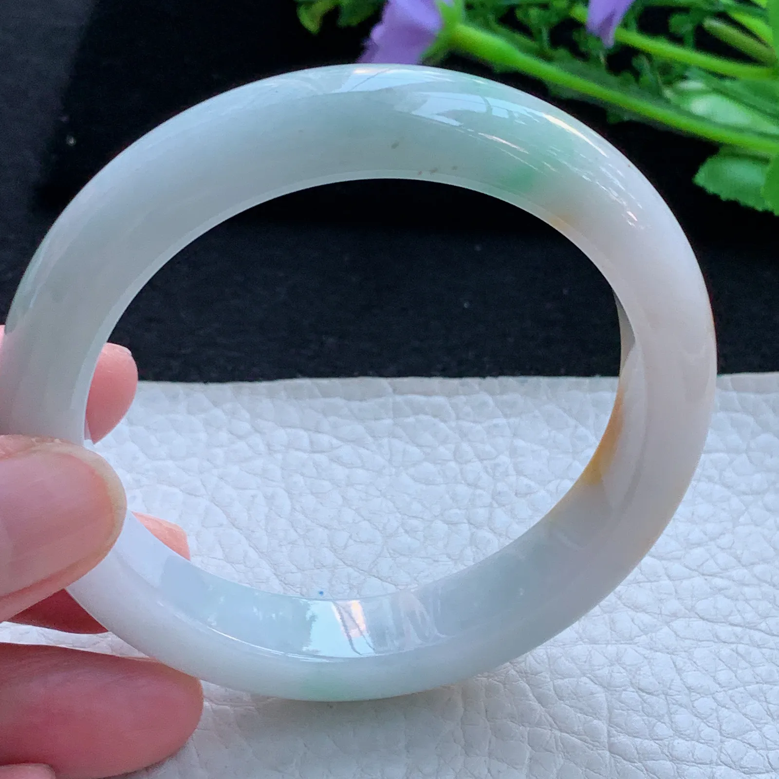 h自然光58*12.5*8.8平字镯 缅甸翡翠a货玉手镯三彩宽边玉手环