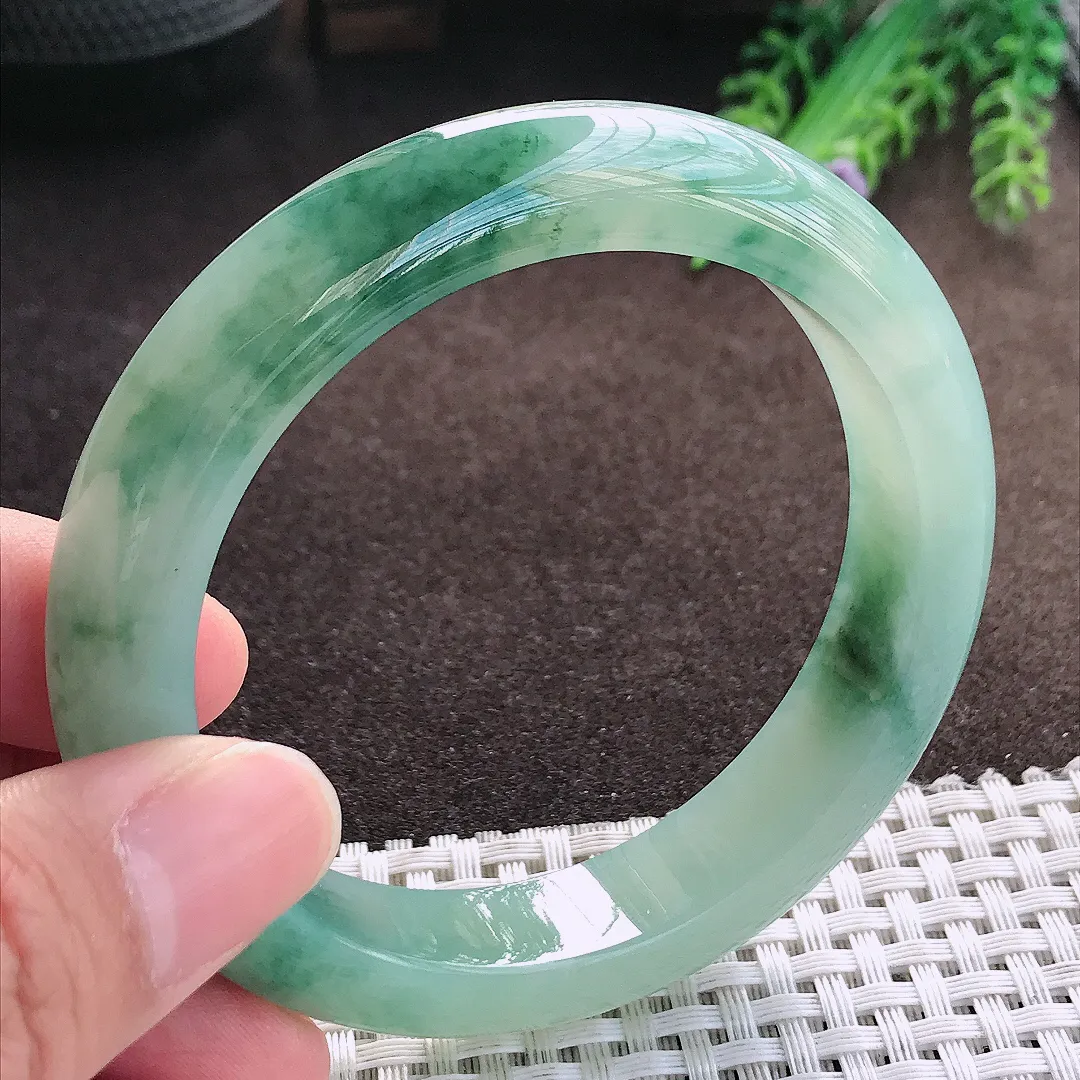 天然a货翡翠58/12.6/9.1老坑冰胶果冻飘花手镯宽边玉手镯