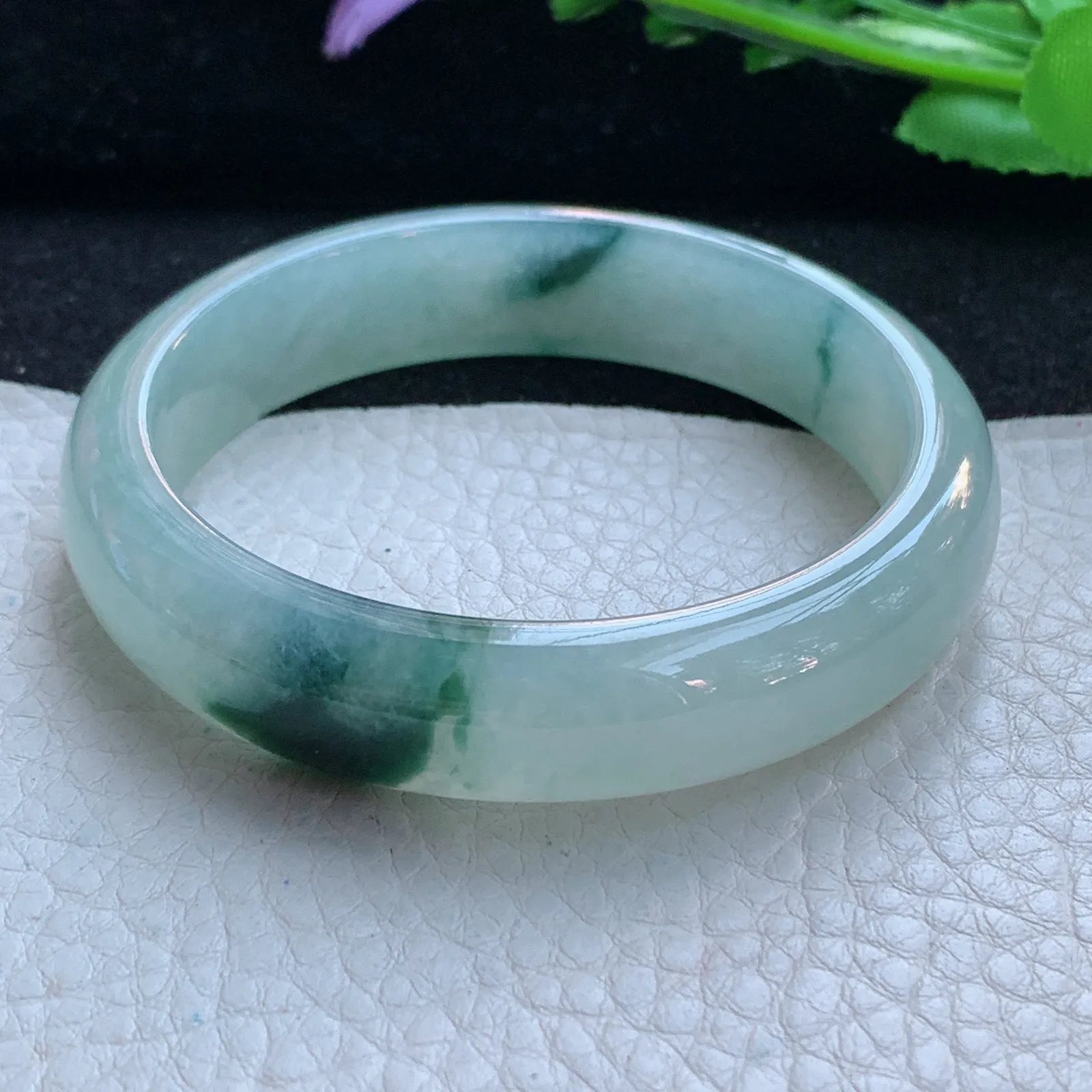 js自然光54.5*12.8*7.2平安镯 缅甸翡翠a货玉手镯冰透飘花宽边玉手环