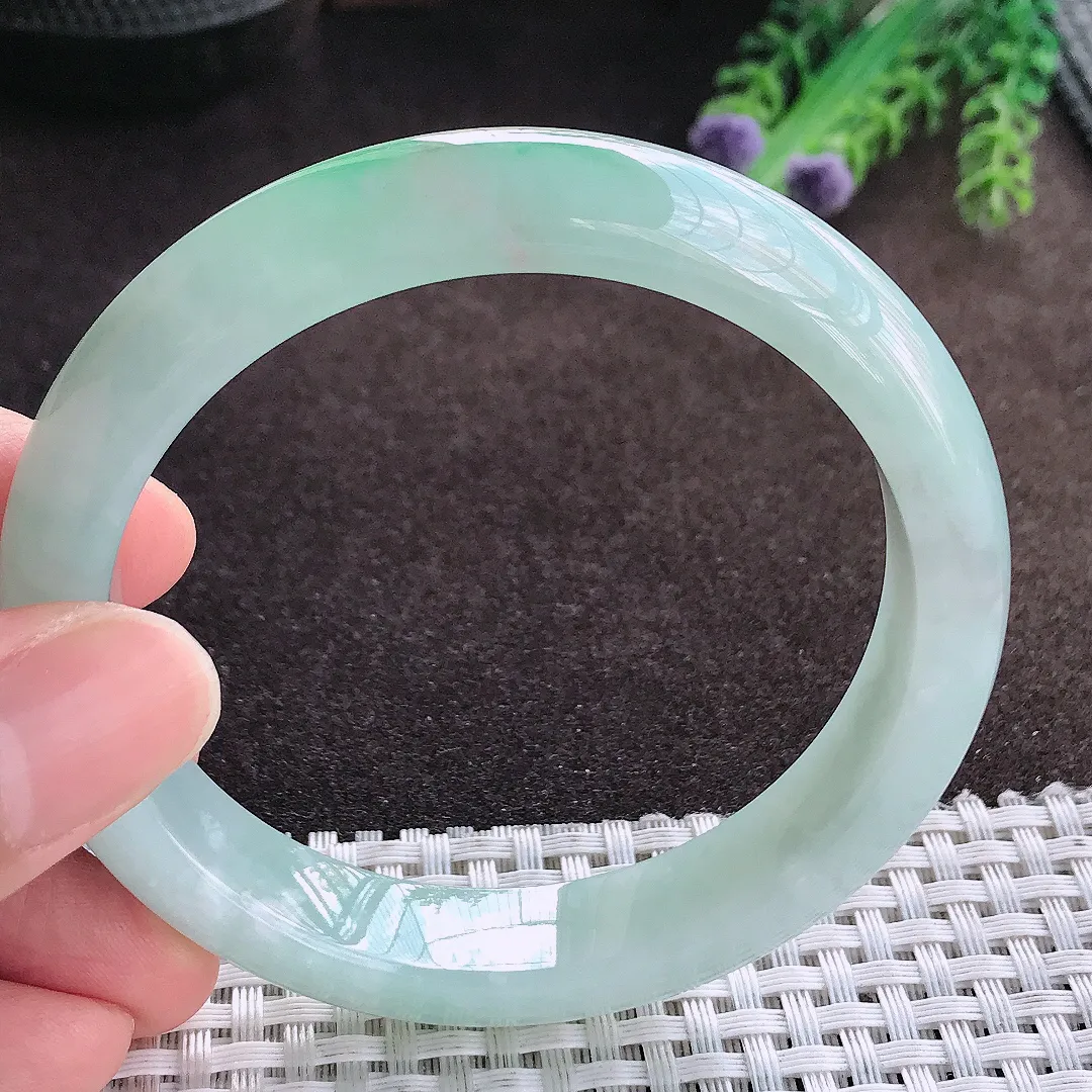 天然a货翡翠58.5/12.1/8.2老坑冰胶果冻飘阳绿手镯宽边玉手镯