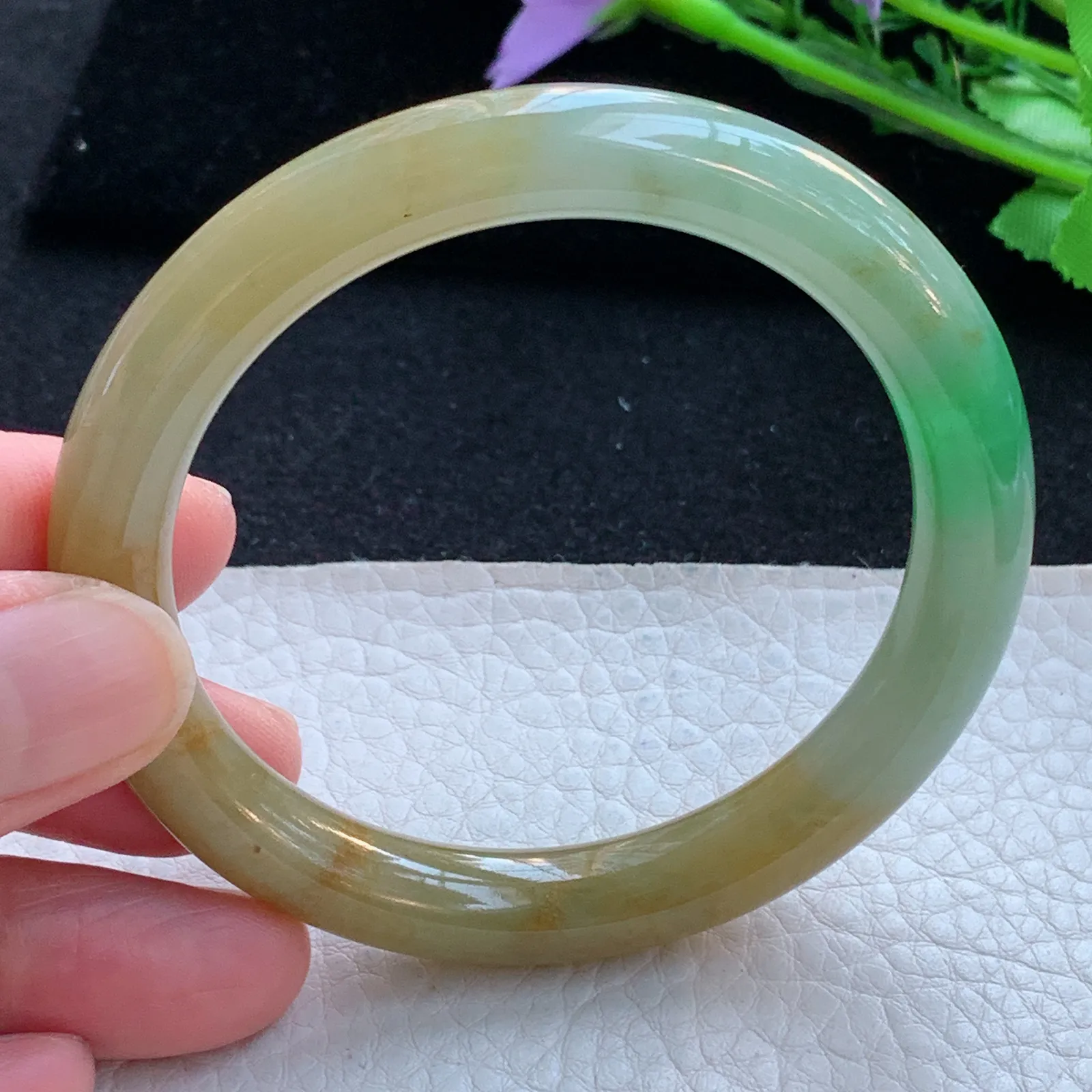 h自然光54.5*9.5*9叮当镯 缅甸翡翠a货玉手镯冰三彩圆条玉手环