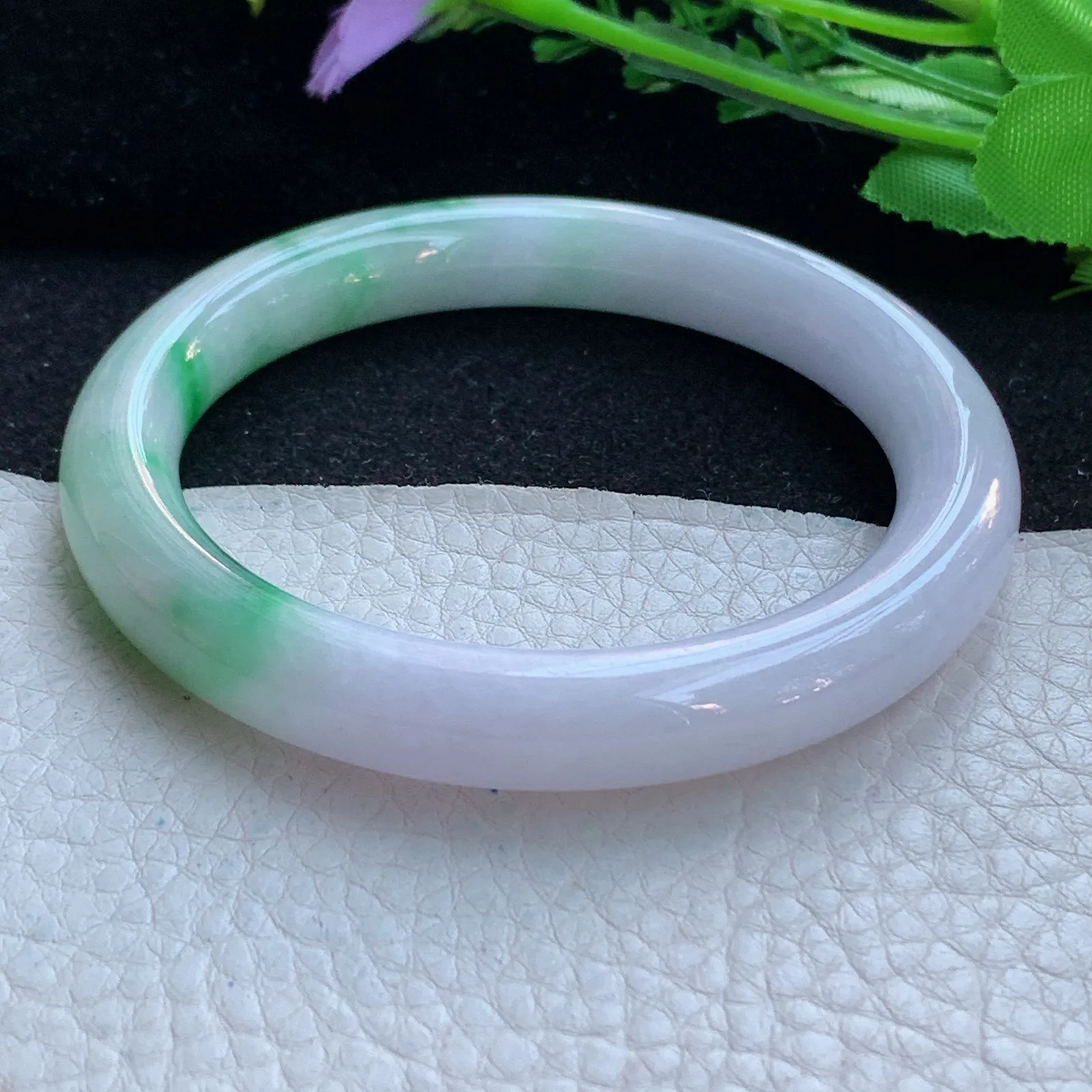 yh自然光59*10*9.6美人镯 缅甸翡翠a货玉手镯春带彩圆条玉手环