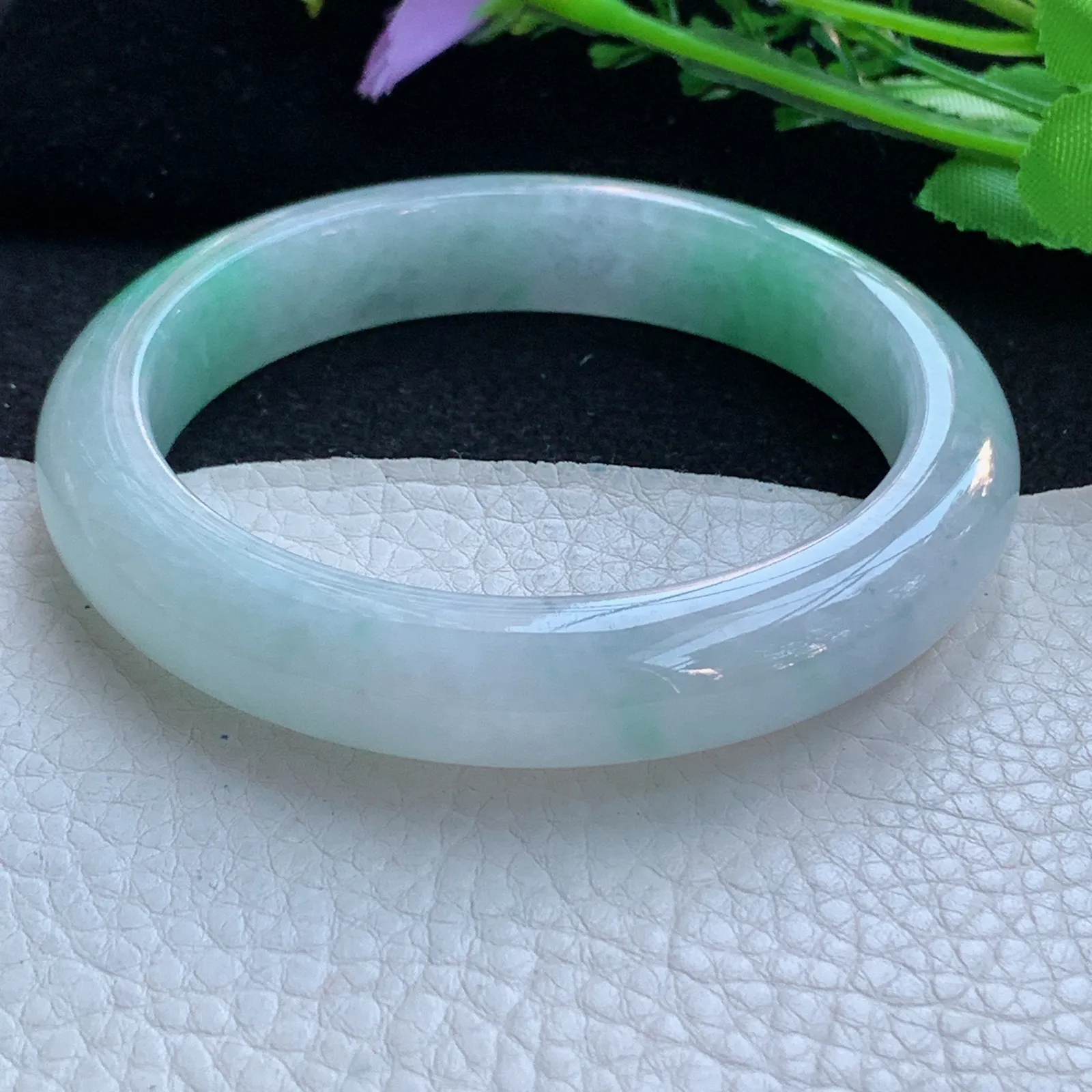 yh大圈口61.5*12.5*9.5平安镯 缅甸翡翠a货玉手镯冰润飘绿宽边玉手环