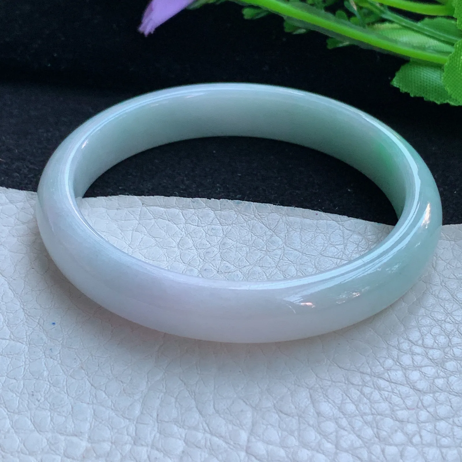 xx自然光58*11*7平安镯 缅甸翡翠a货玉手镯飘花秀气宽边玉手环