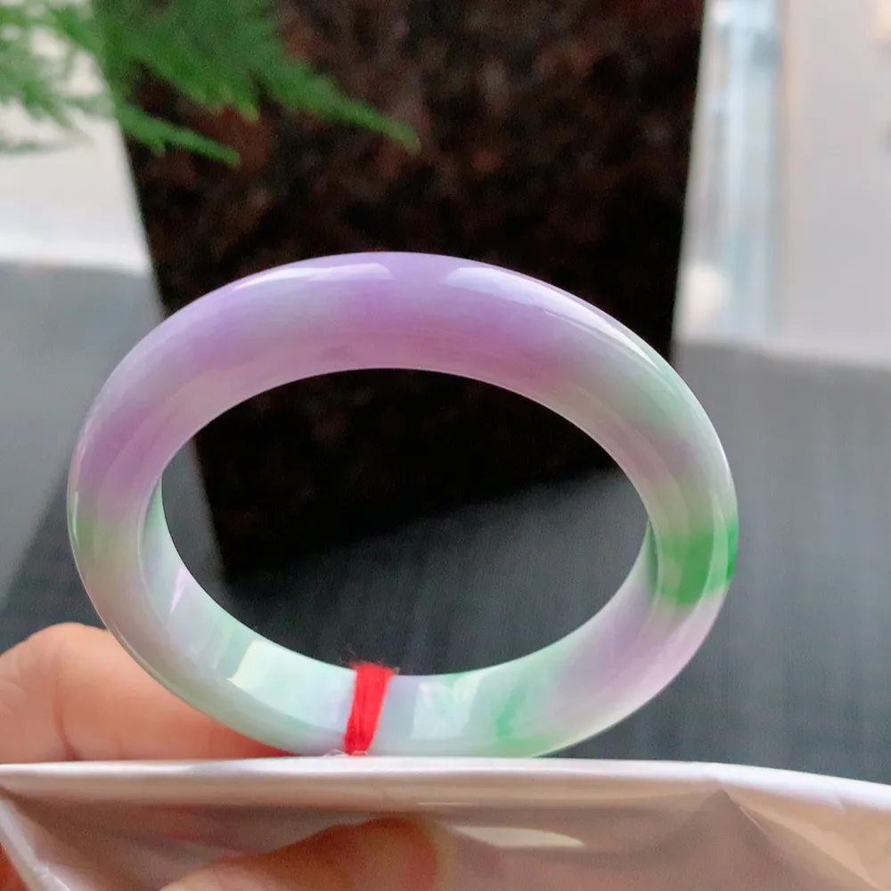 正圈冰糯春彩 无瑕 尺寸:49.9/10.4/8.3 超美 小圈口