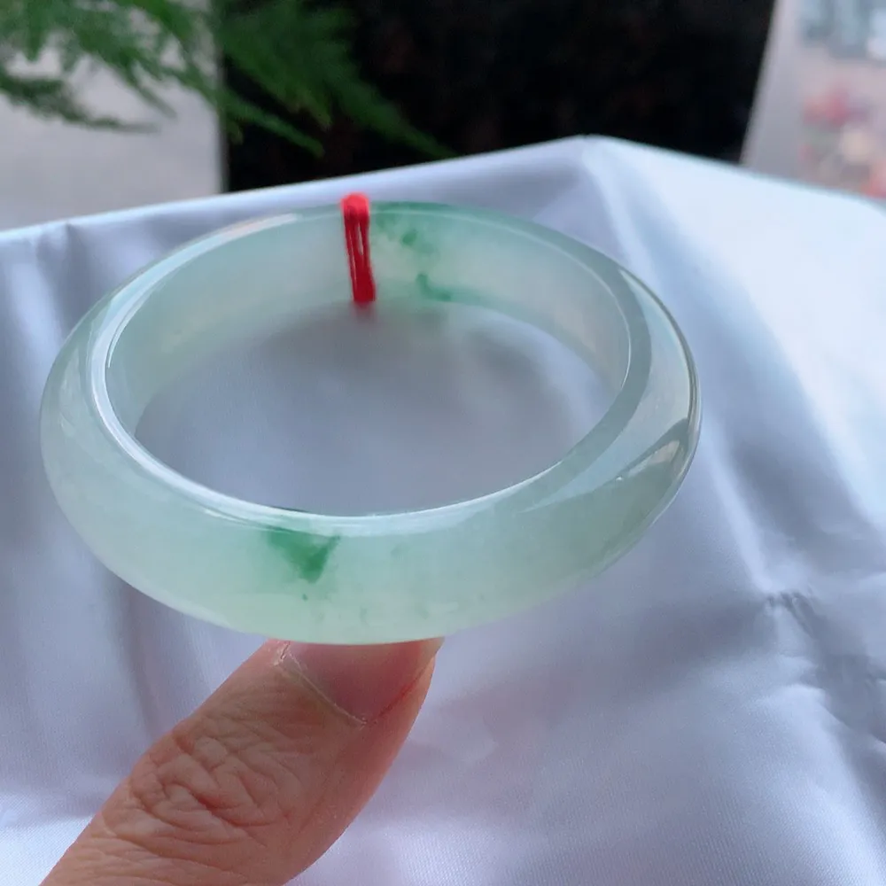 正圈高冰绿花 无瑕 尺寸:56.9/13.2/8.9 花美🥰🥰