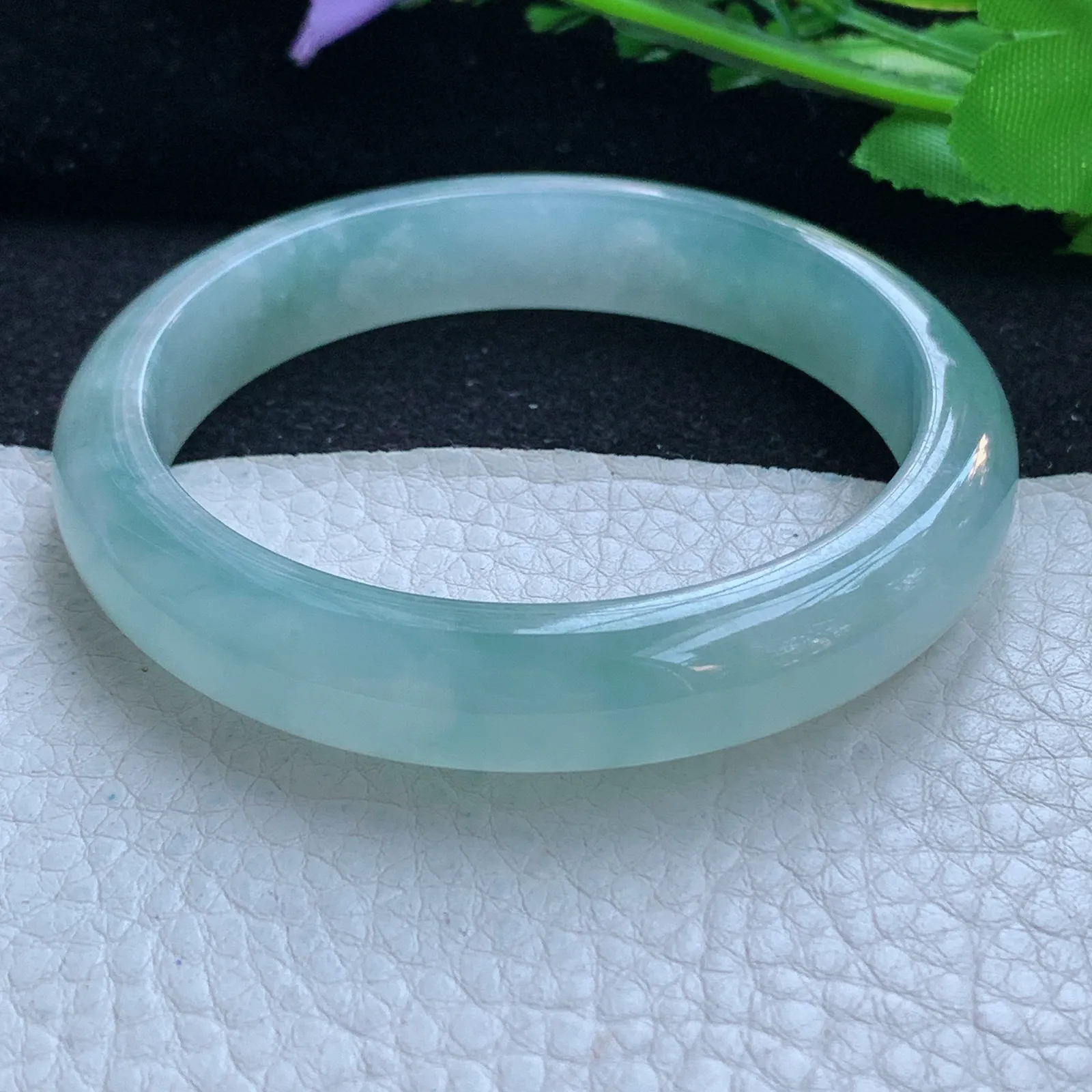 js自然光58*11.8*7.6平安镯 缅甸翡翠a货玉手镯冰起光宽边珠宝玉手环