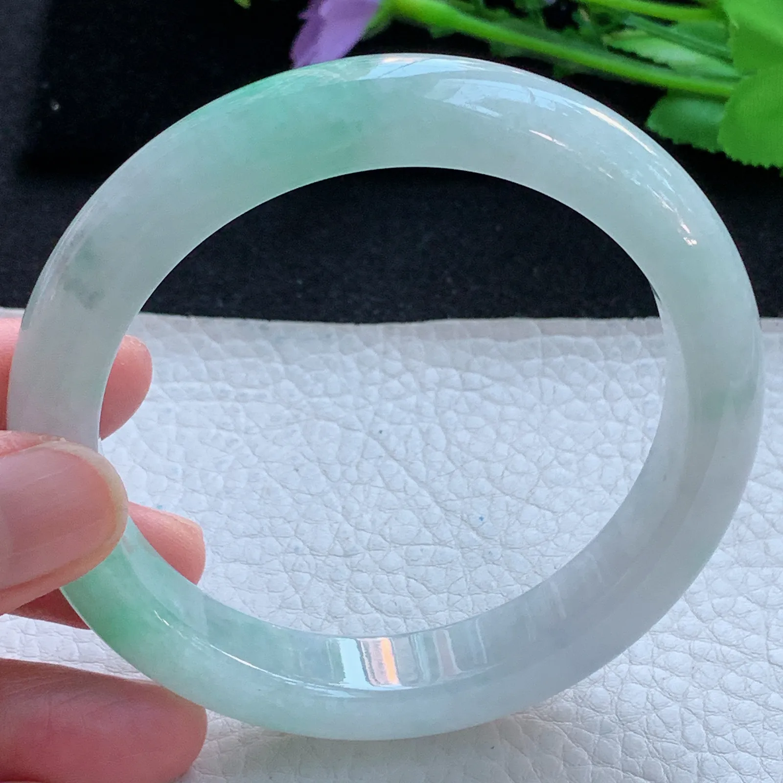 yh大圈口61.5*12.5*9.5平安镯 缅甸翡翠a货玉手镯冰润飘绿宽边玉手环