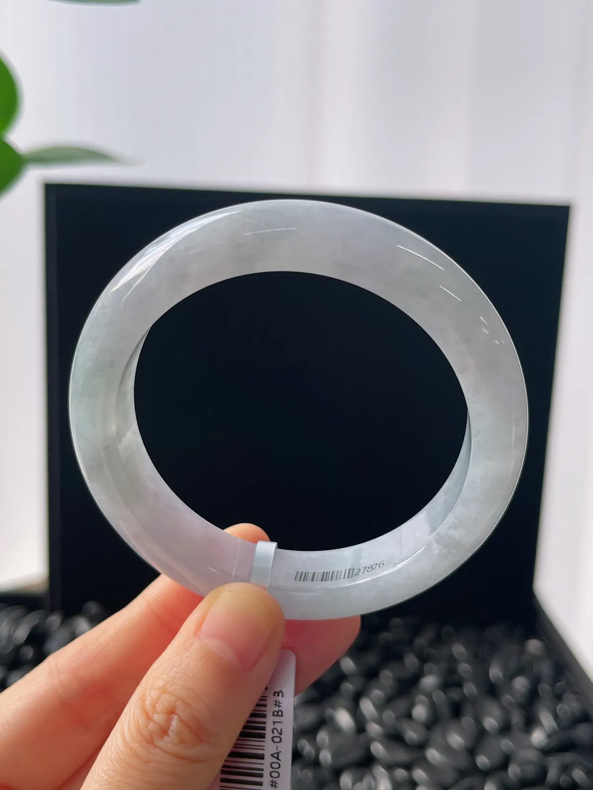 正圈53.8圈口，翡翠糯化种春带彩手镯