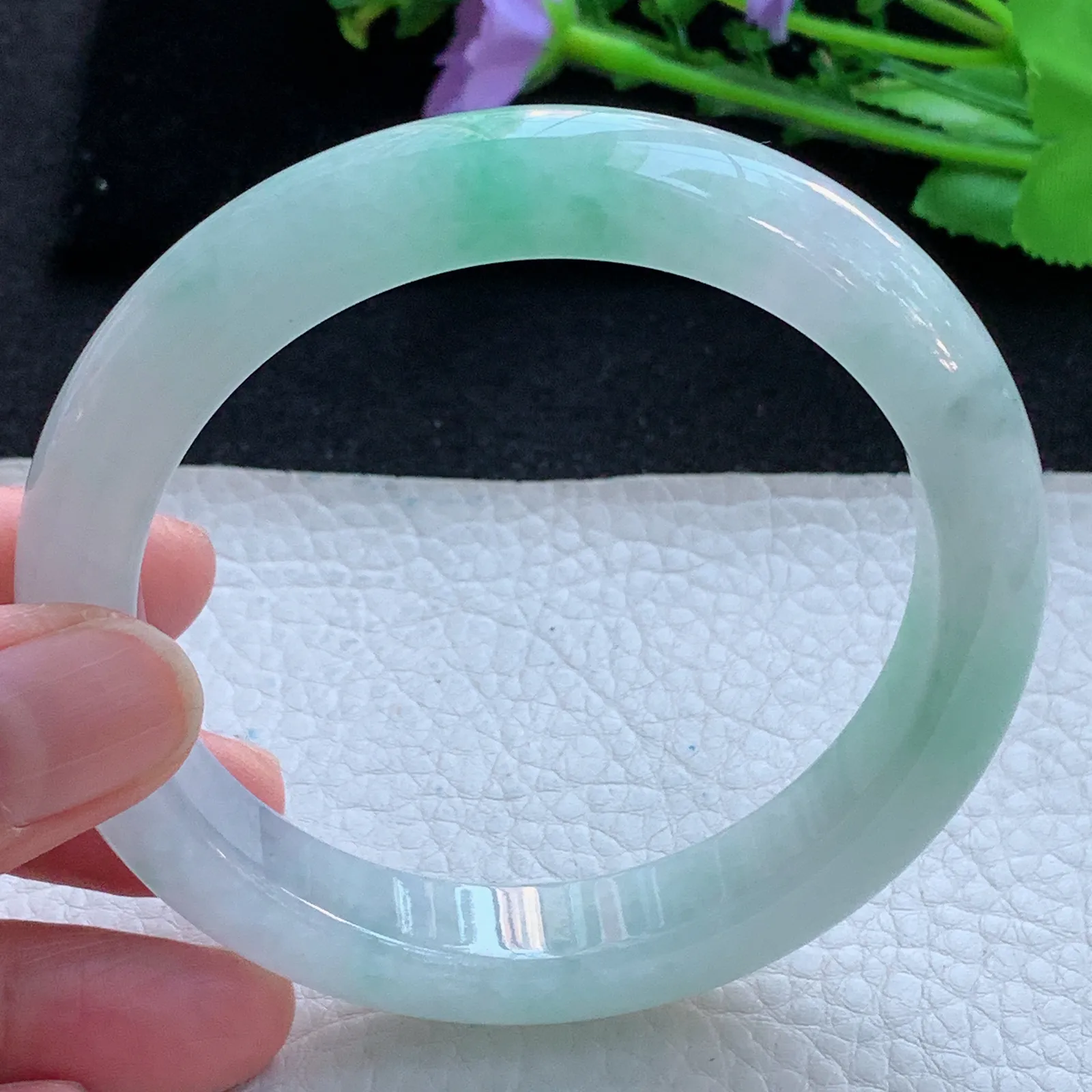 yh大圈口61.5*12.5*9.5平安镯 缅甸翡翠a货玉手镯冰润飘绿宽边玉手环