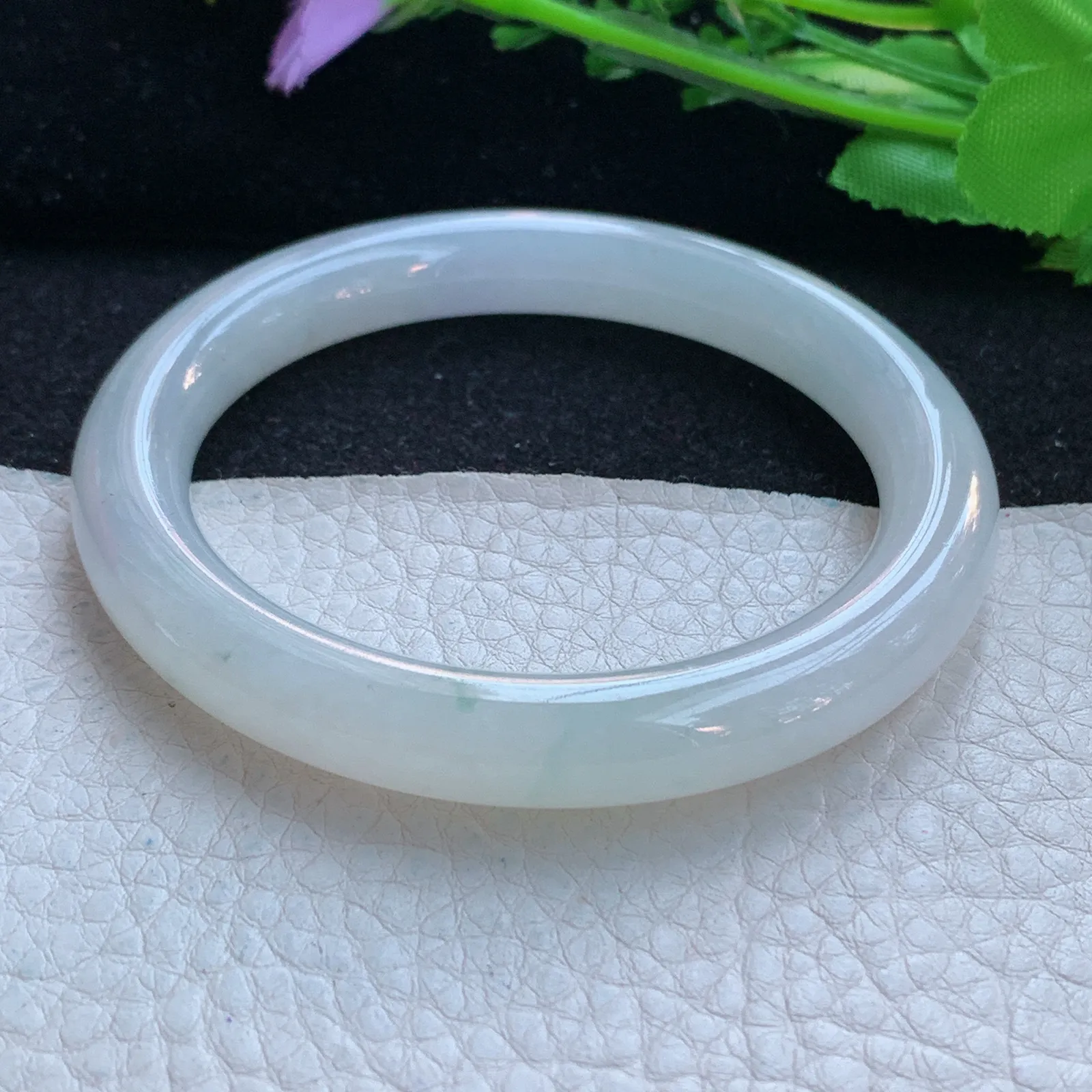 n自然光55*9.6*9.3美人镯 缅甸翡翠a货玉手镯项链冰纯圆条玉手环 叮当镯