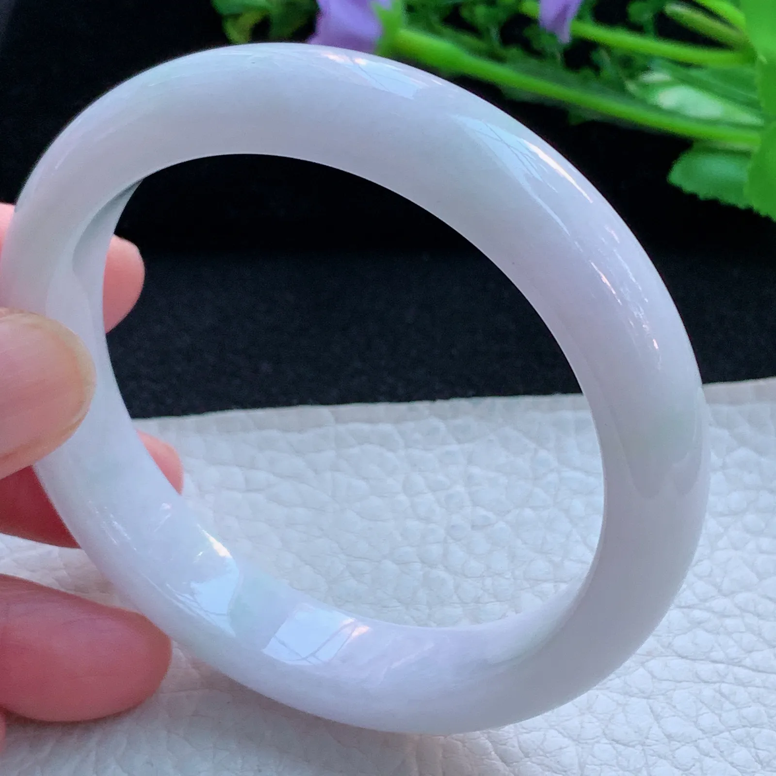 jx自然光57*12.2*8平安镯 缅甸翡翠a货玉手镯纯美宽边玉手环