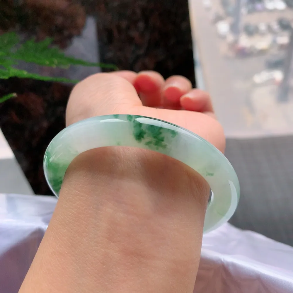 圆条高冰绿花 内圈细纹 尺寸:57.7/9.5 种色兼备🥰🥰